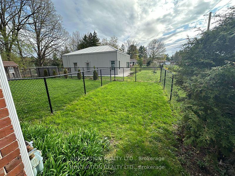 Photo 5 of Unit #2, 348 Donald B. Munro Drive, Ottawa, Carp — HOMEH