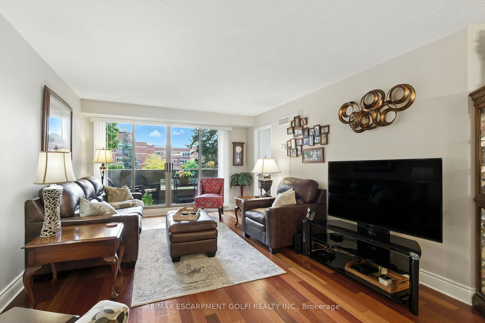Photo 9 of Unit 208, 1201 North Shore Boulevard E, Burlington, Brant — HOMEH