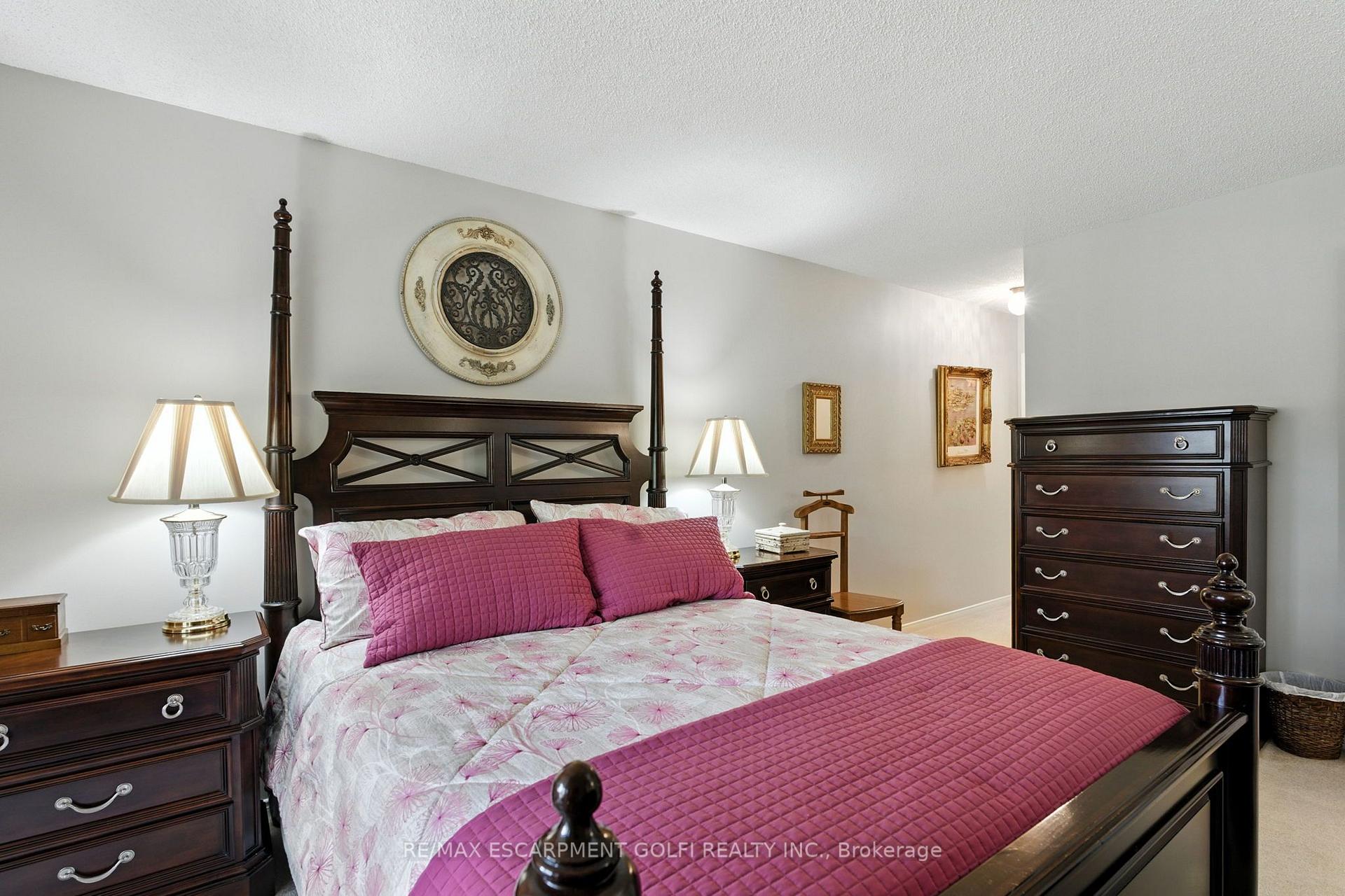 Photo 22 of Unit 208, 1201 North Shore Boulevard E, Burlington, Brant — HOMEH
