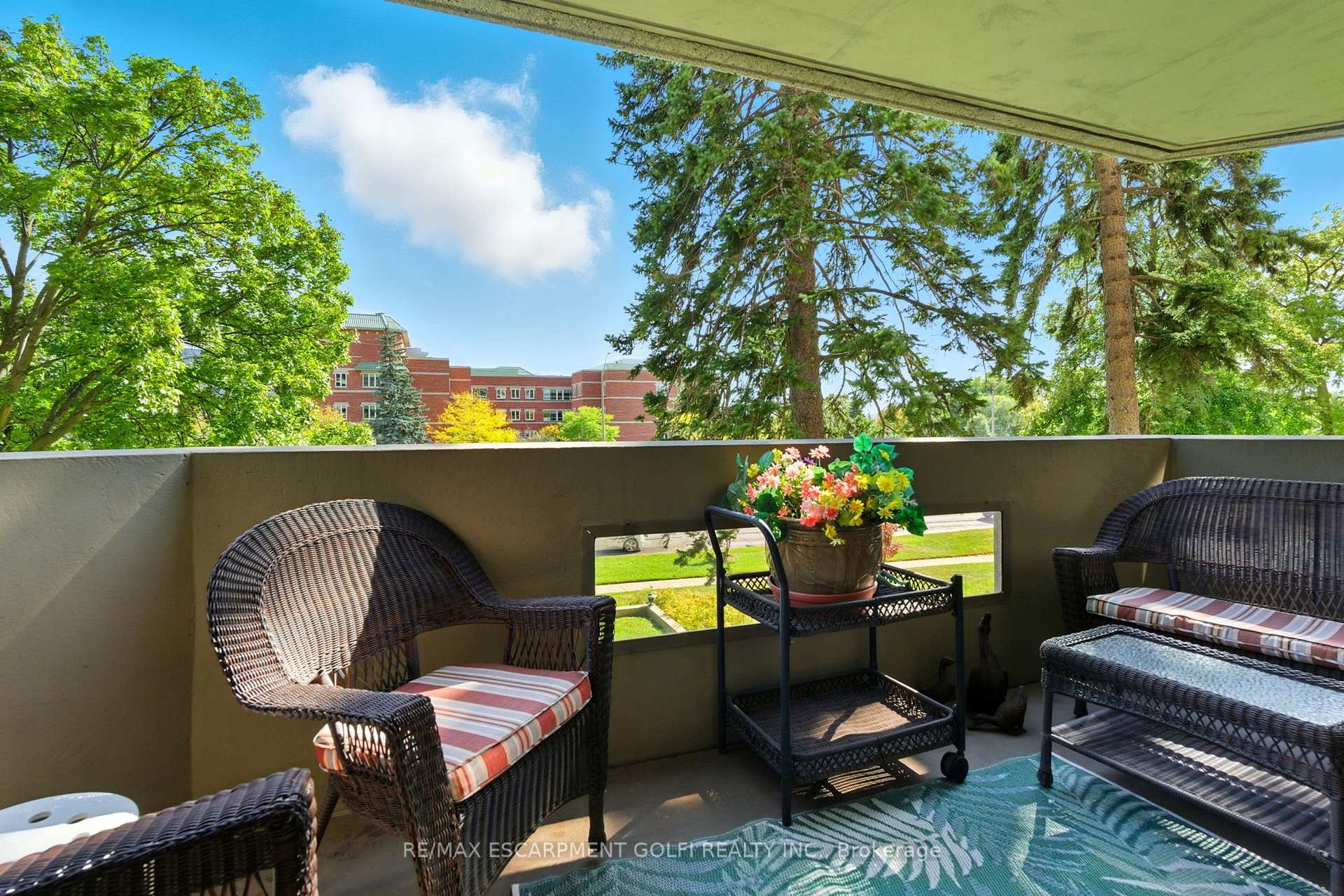 Photo 26 of Unit 208, 1201 North Shore Boulevard E, Burlington, Brant — HOMEH