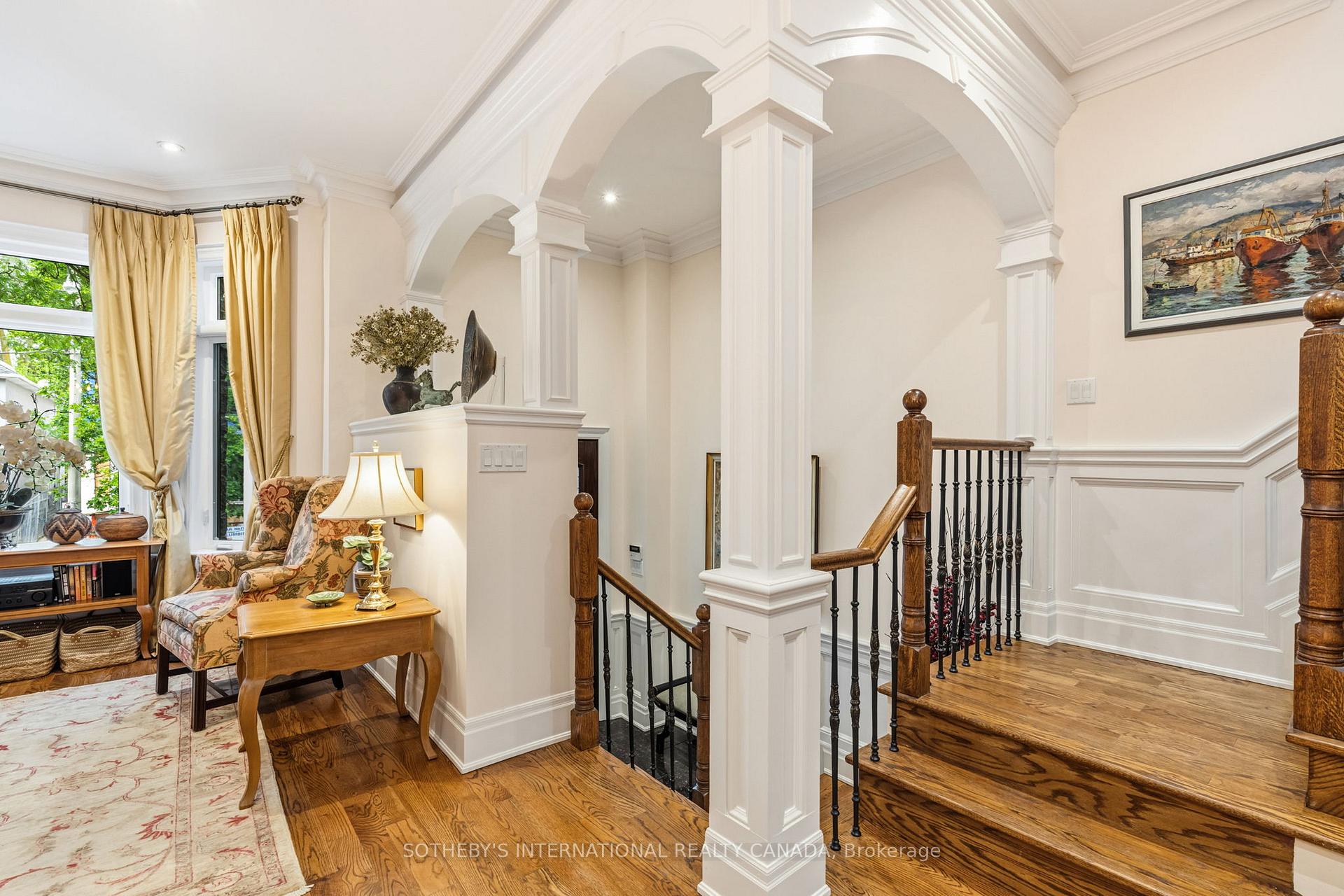 Photo 5 of 209 Douglas Avenue, Toronto, Lawrence Park North — HOMEH