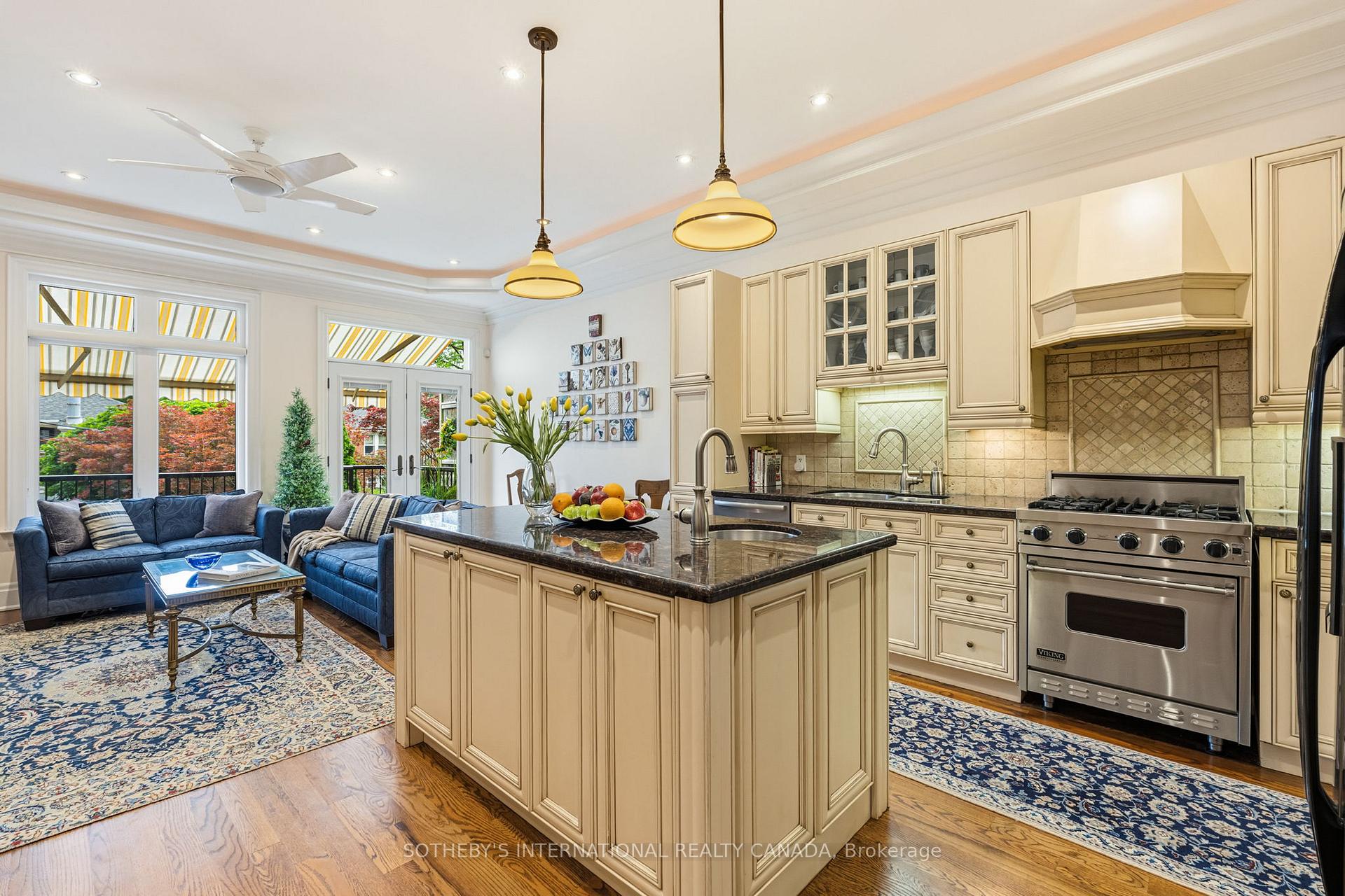 Photo 10 of 209 Douglas Avenue, Toronto, Lawrence Park North — HOMEH