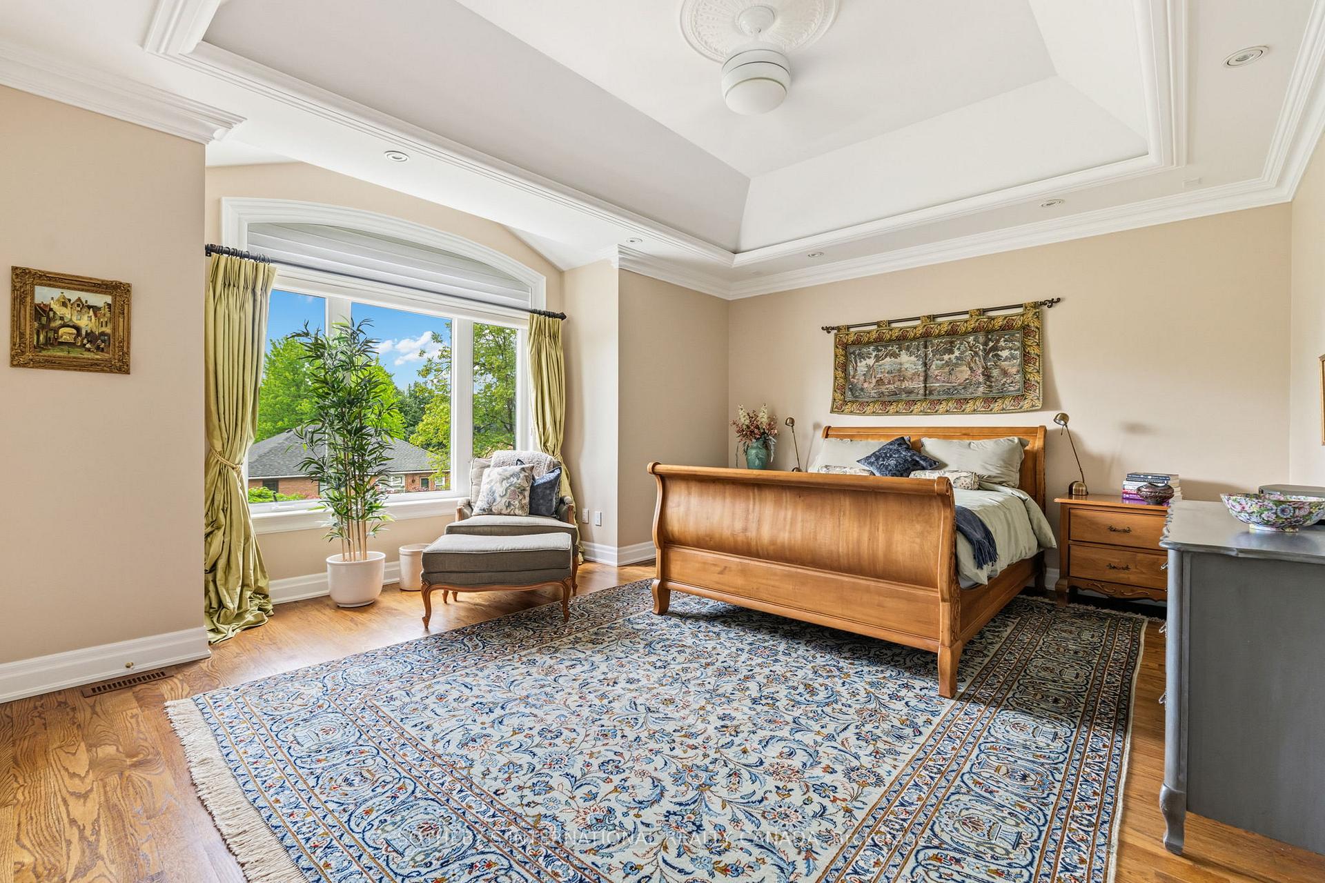 Photo 18 of 209 Douglas Avenue, Toronto, Lawrence Park North — HOMEH