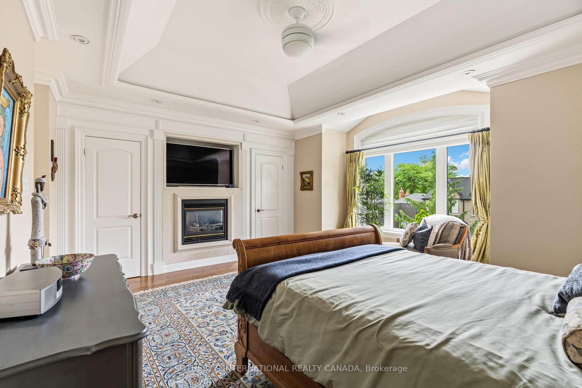 Photo 19 of 209 Douglas Avenue, Toronto, Lawrence Park North — HOMEH