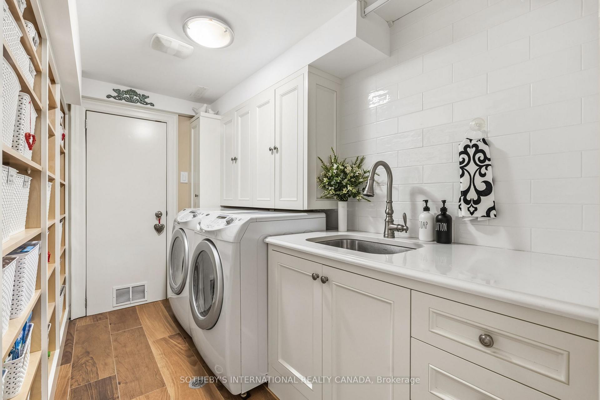 Photo 32 of 209 Douglas Avenue, Toronto, Lawrence Park North — HOMEH