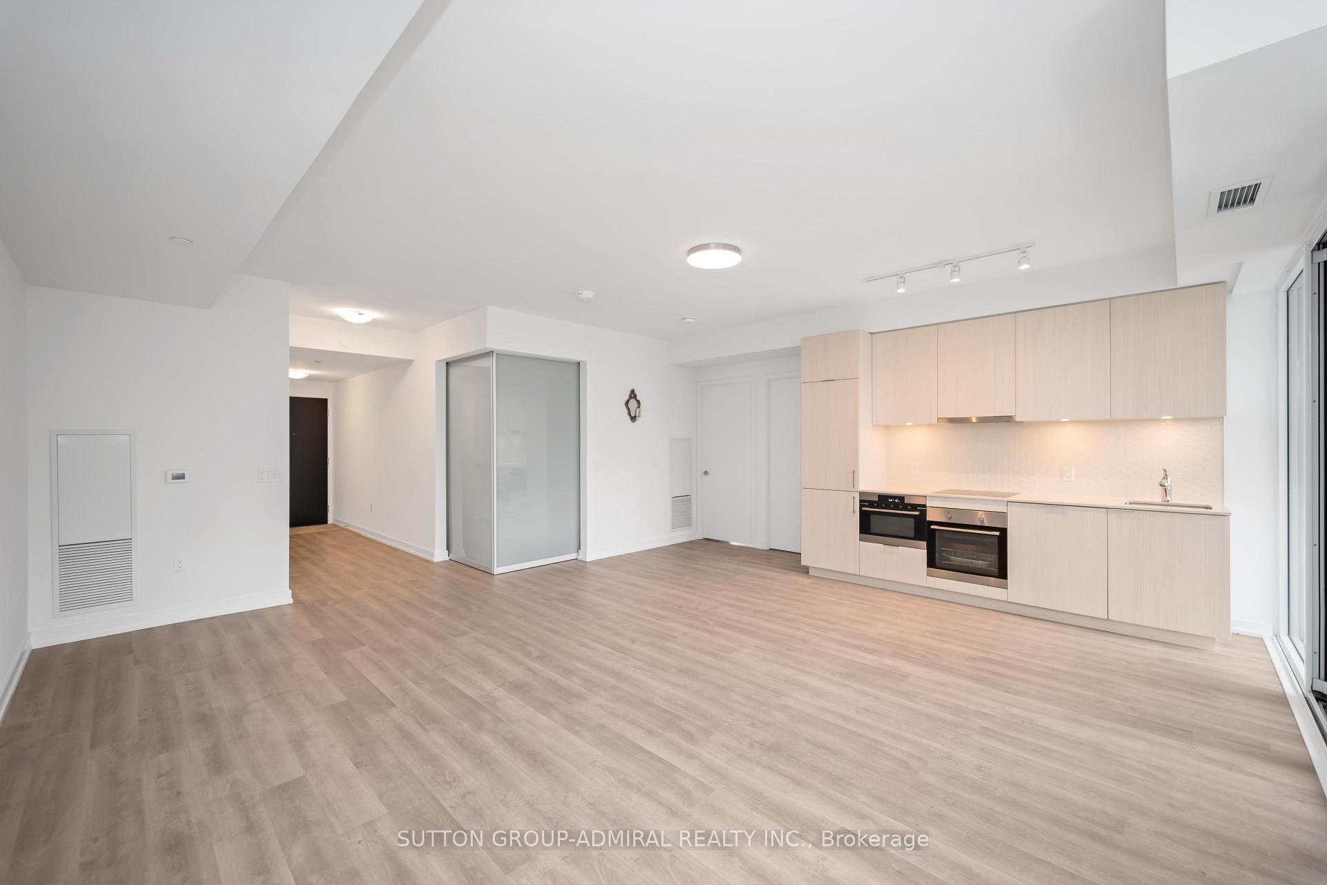 Photo 11 of Unit 812, 158 Front Street E, Toronto, Moss Park — HOMEH