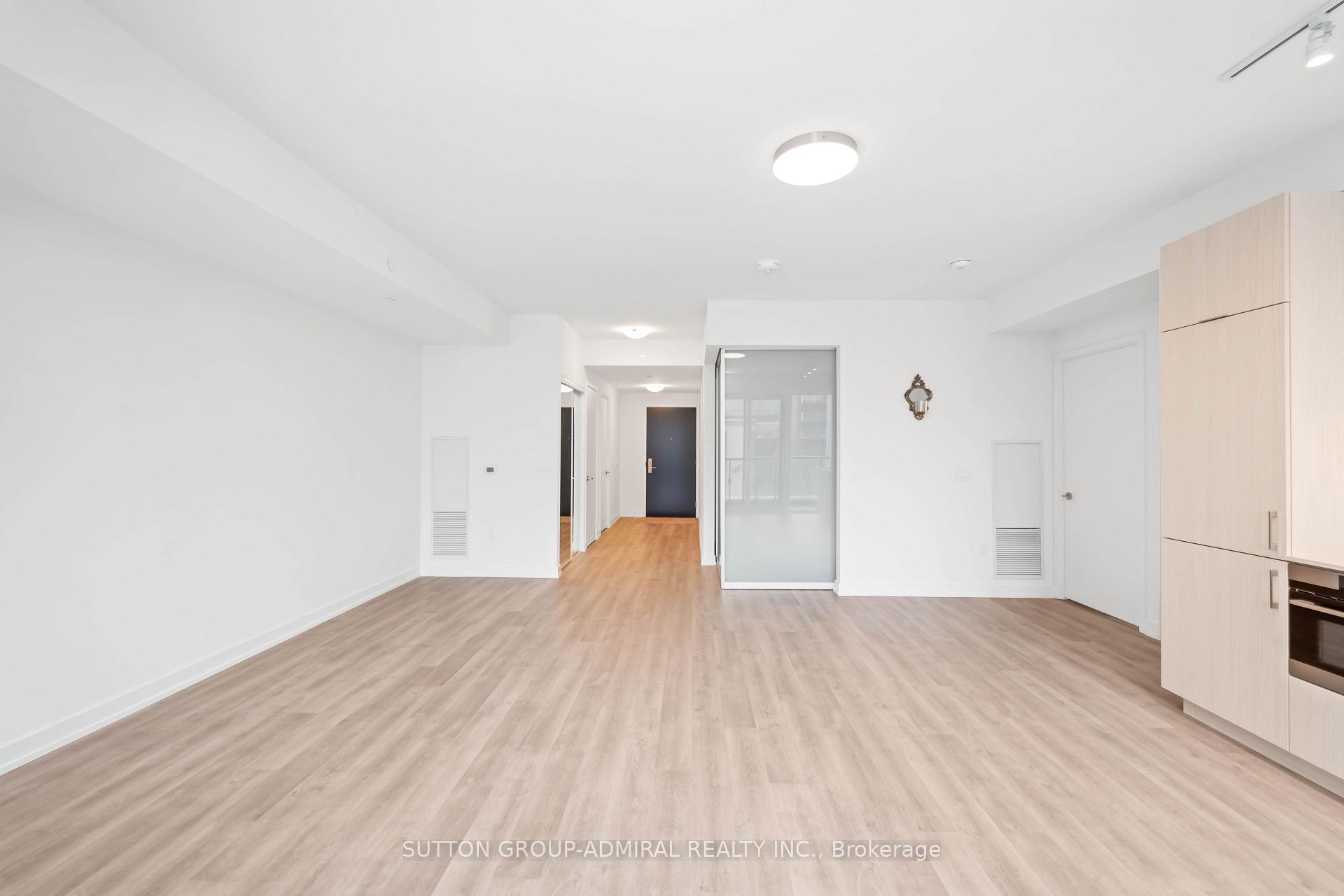 Photo 13 of Unit 812, 158 Front Street E, Toronto, Moss Park — HOMEH