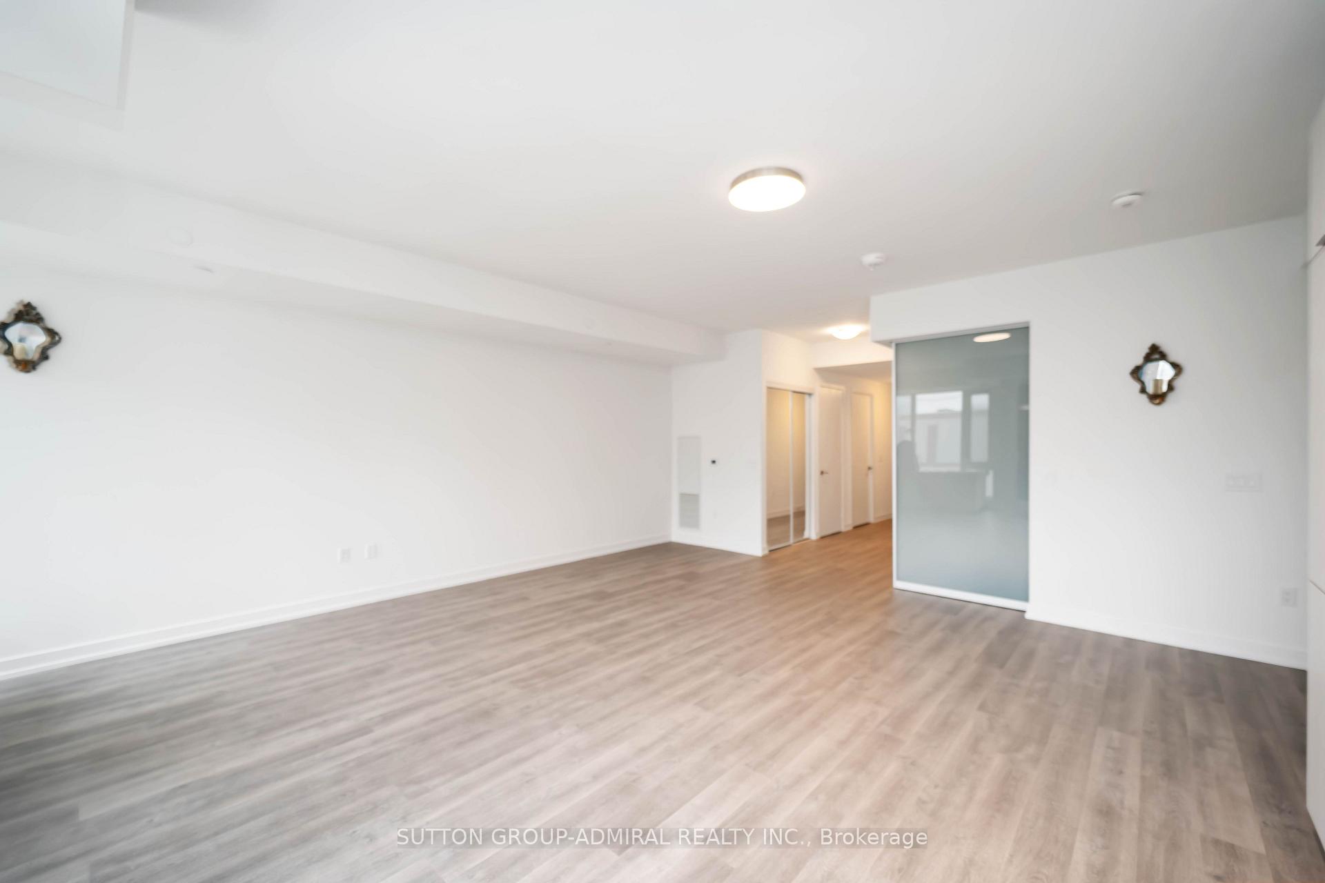 Photo 14 of Unit 812, 158 Front Street E, Toronto, Moss Park — HOMEH
