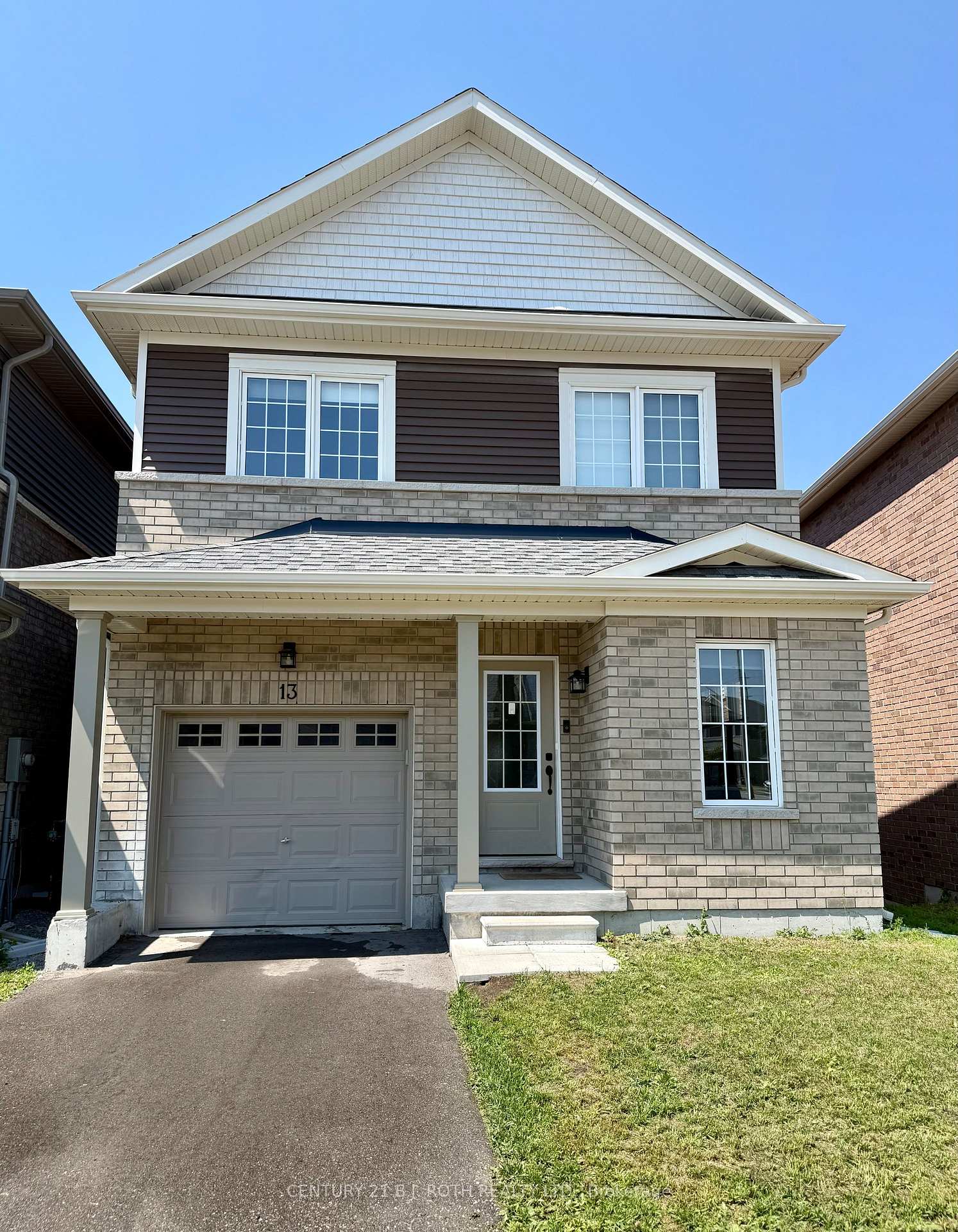 Photo 1 of 13 Harvest Crescent, Barrie, Rural Barrie Southeast — HOMEH