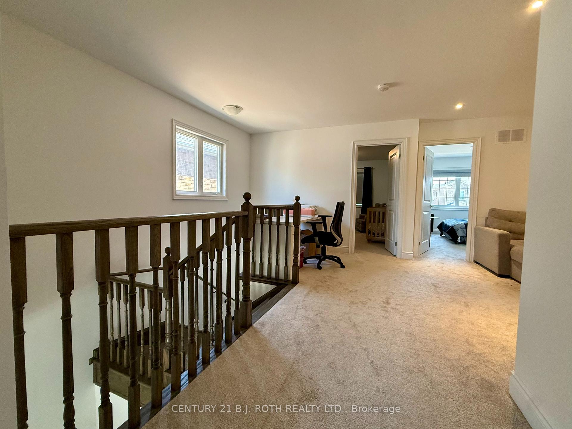 Photo 16 of 13 Harvest Crescent, Barrie, Rural Barrie Southeast — HOMEH