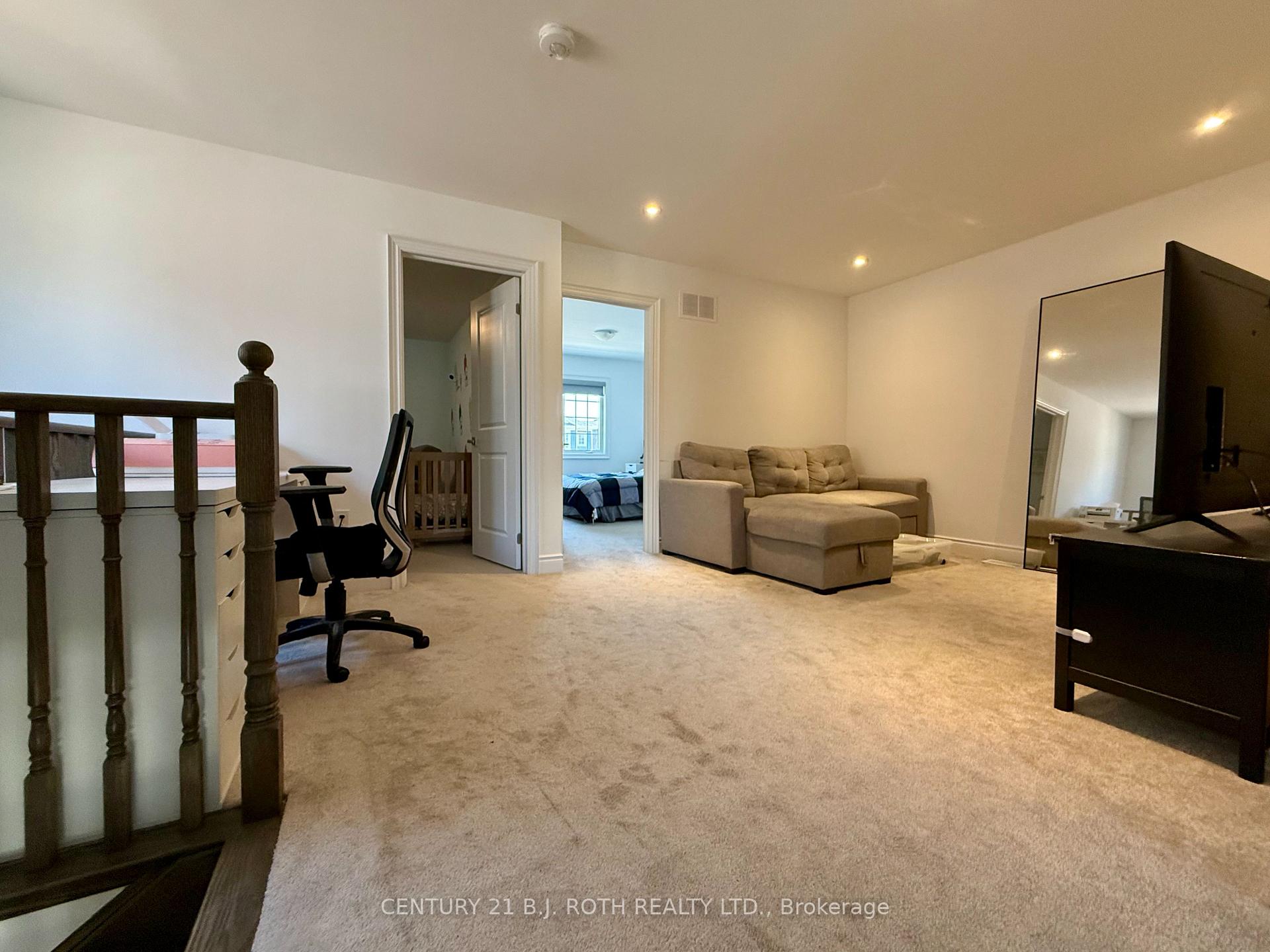 Photo 17 of 13 Harvest Crescent, Barrie, Rural Barrie Southeast — HOMEH
