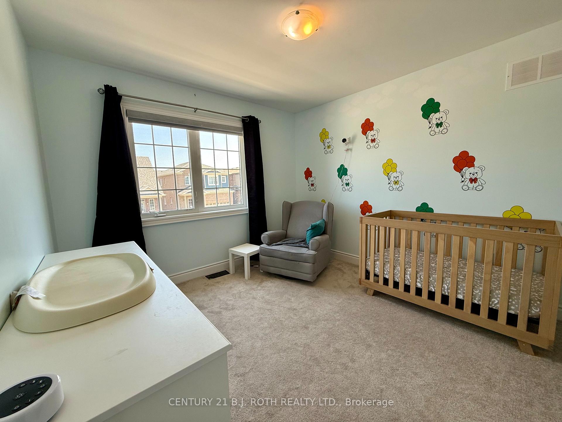 Photo 35 of 13 Harvest Crescent, Barrie, Rural Barrie Southeast — HOMEH
