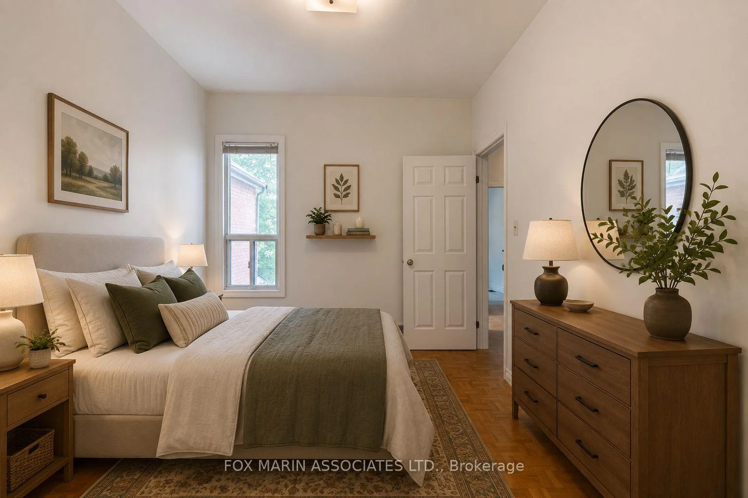 Photo 4 of Unit Upper, 176 Macdonell Avenue, Toronto, Roncesvalles — HOMEH