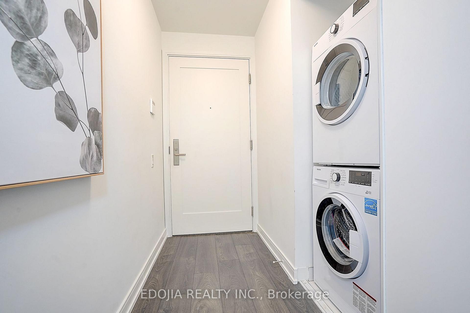 Photo 2 of Unit 3502, 3 Gloucester Street, Toronto, Church-Yonge Corridor — HOMEH