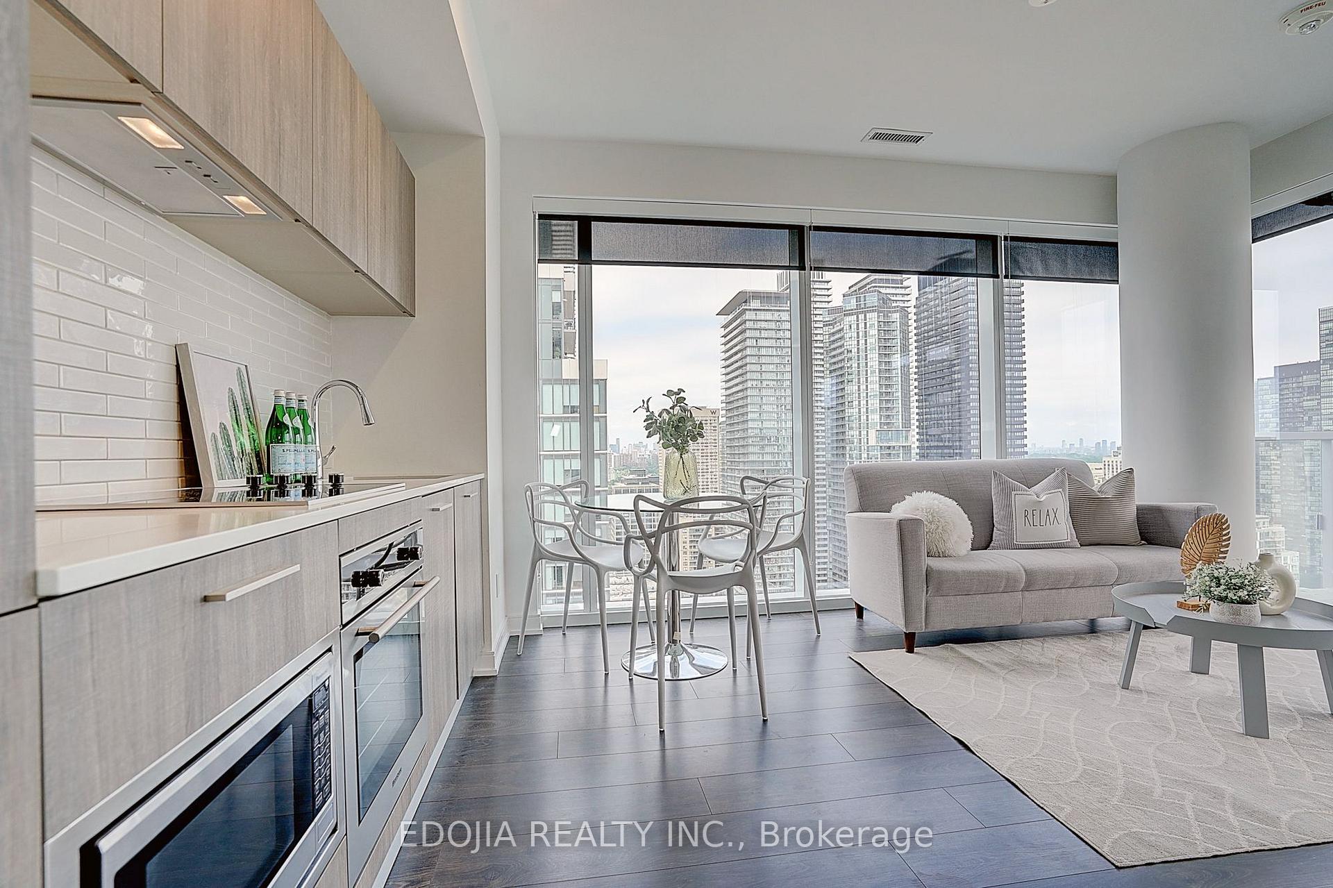 Photo 10 of Unit 3502, 3 Gloucester Street, Toronto, Church-Yonge Corridor — HOMEH
