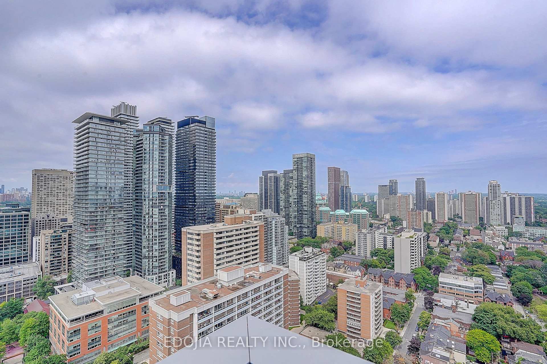 Photo 15 of Unit 3502, 3 Gloucester Street, Toronto, Church-Yonge Corridor — HOMEH