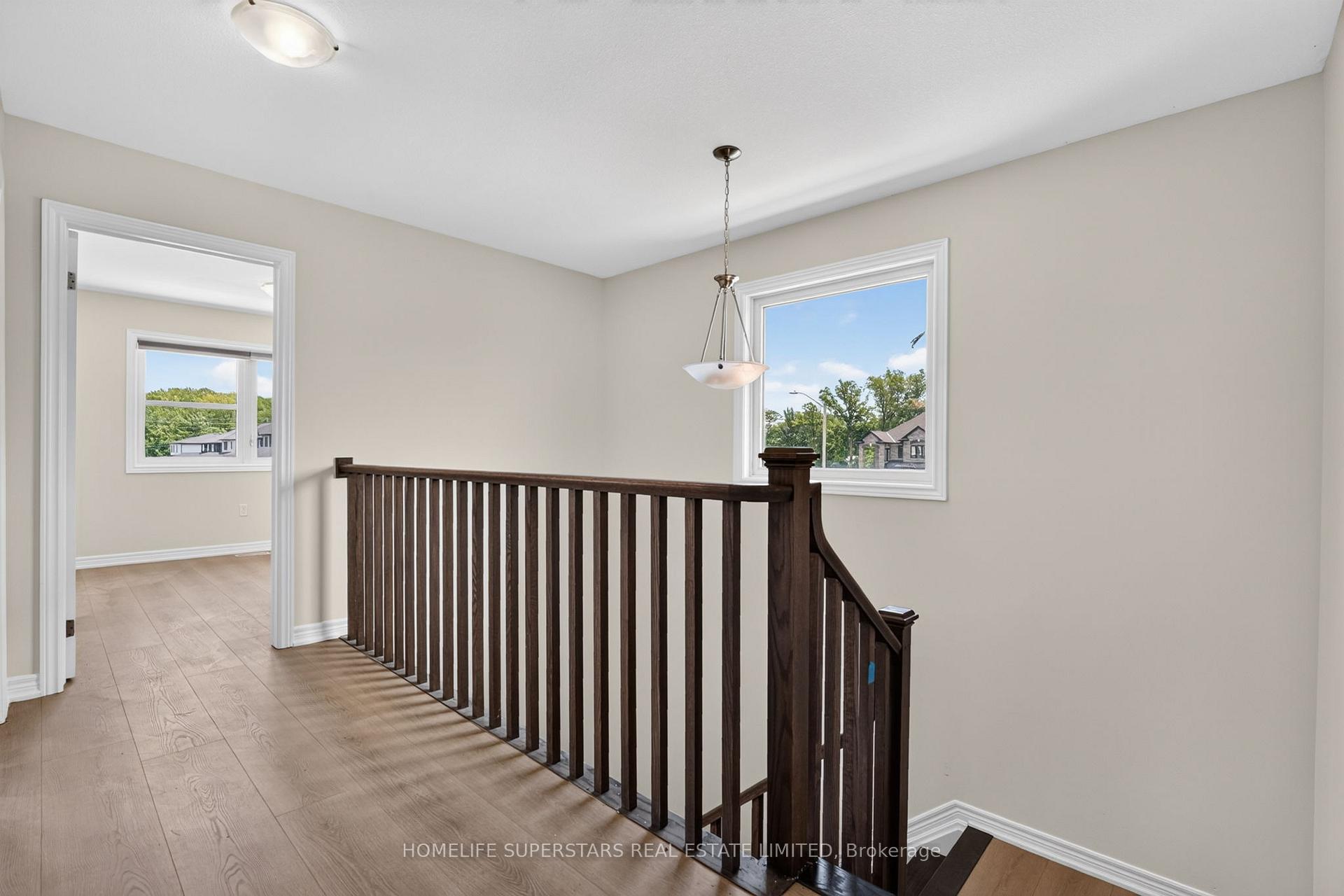 Photo 25 of 7213 Parsa Street, Niagara Falls, Brown — HOMEH