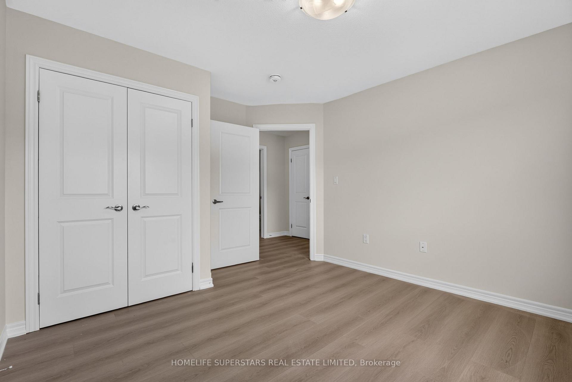 Photo 31 of 7213 Parsa Street, Niagara Falls, Brown — HOMEH