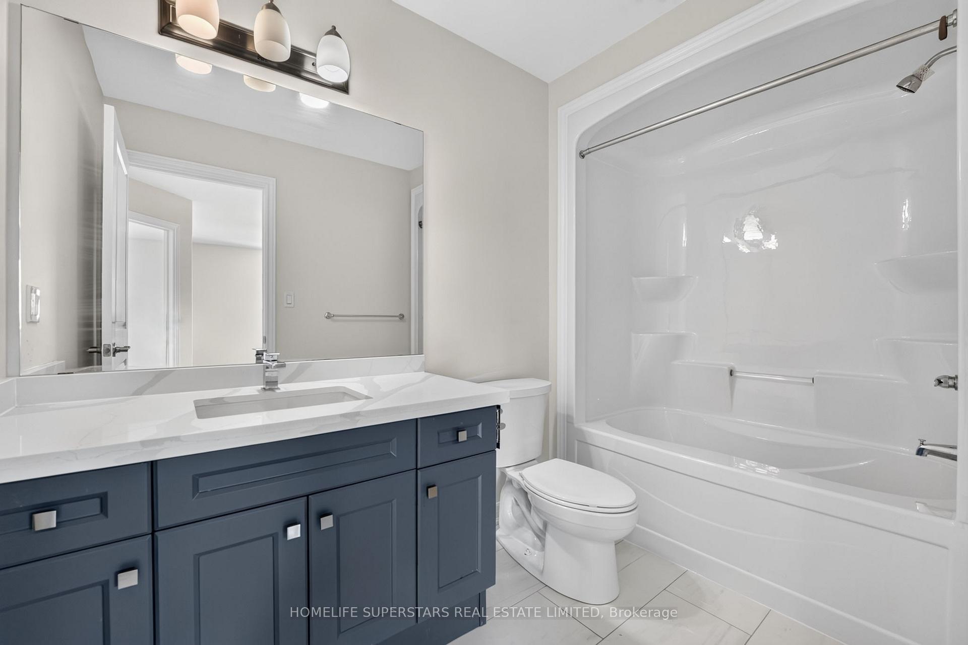 Photo 32 of 7213 Parsa Street, Niagara Falls, Brown — HOMEH
