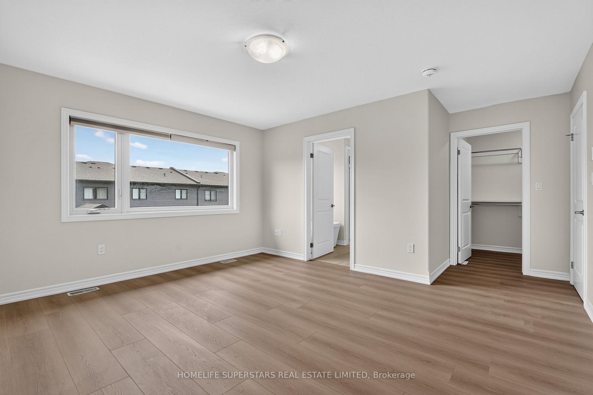 Photo 35 of 7213 Parsa Street, Niagara Falls, Brown — HOMEH
