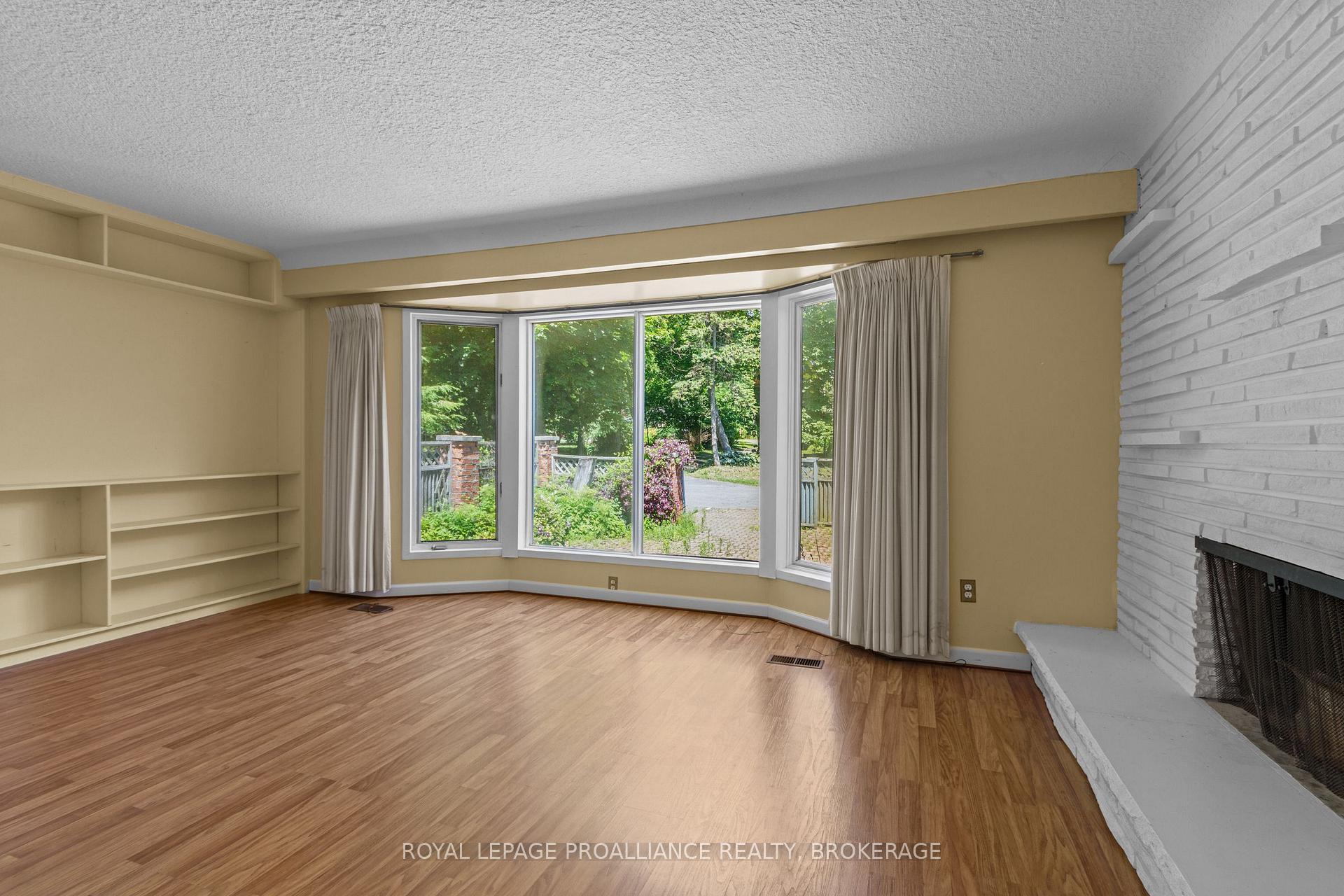 Photo 18 of 19 Lakeland Point Drive, Kingston, City SouthWest — HOMEH