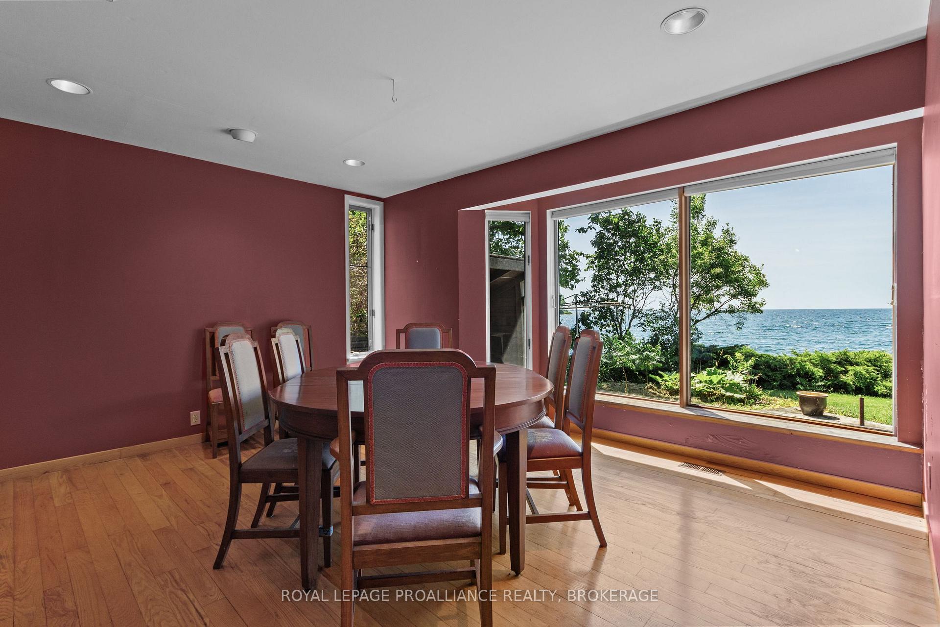 Photo 27 of 19 Lakeland Point Drive, Kingston, City SouthWest — HOMEH