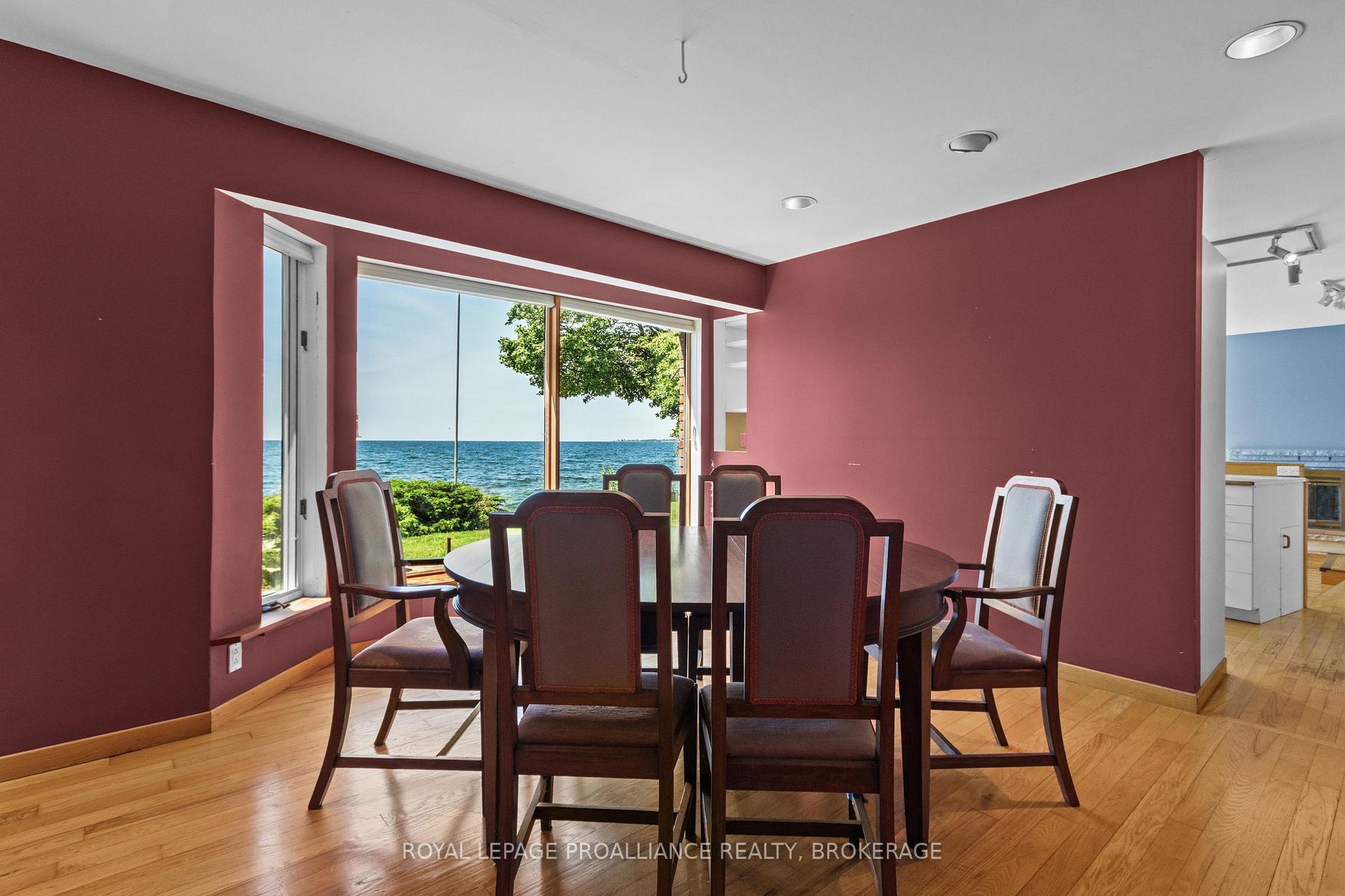 Photo 28 of 19 Lakeland Point Drive, Kingston, City SouthWest — HOMEH