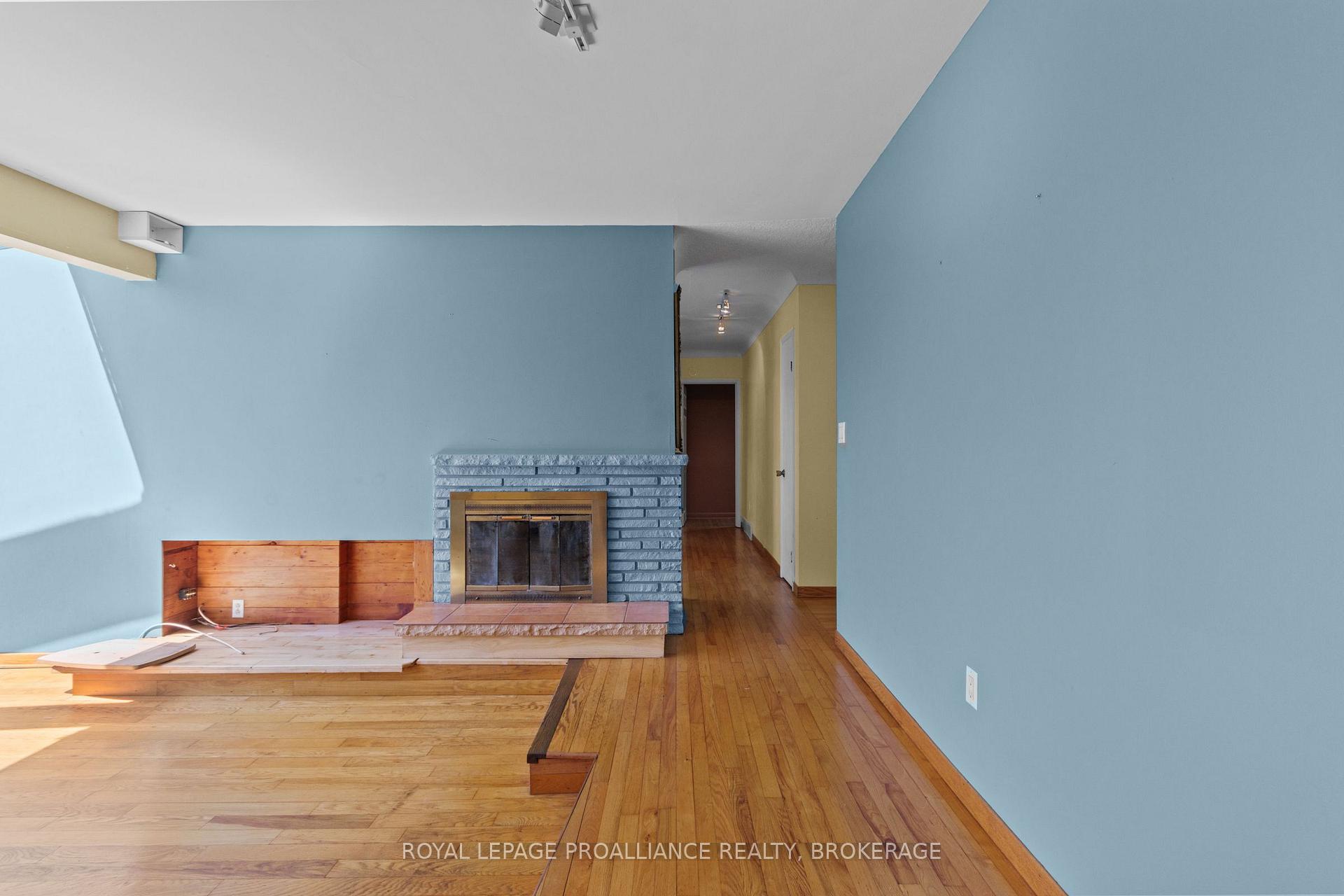 Photo 29 of 19 Lakeland Point Drive, Kingston, City SouthWest — HOMEH