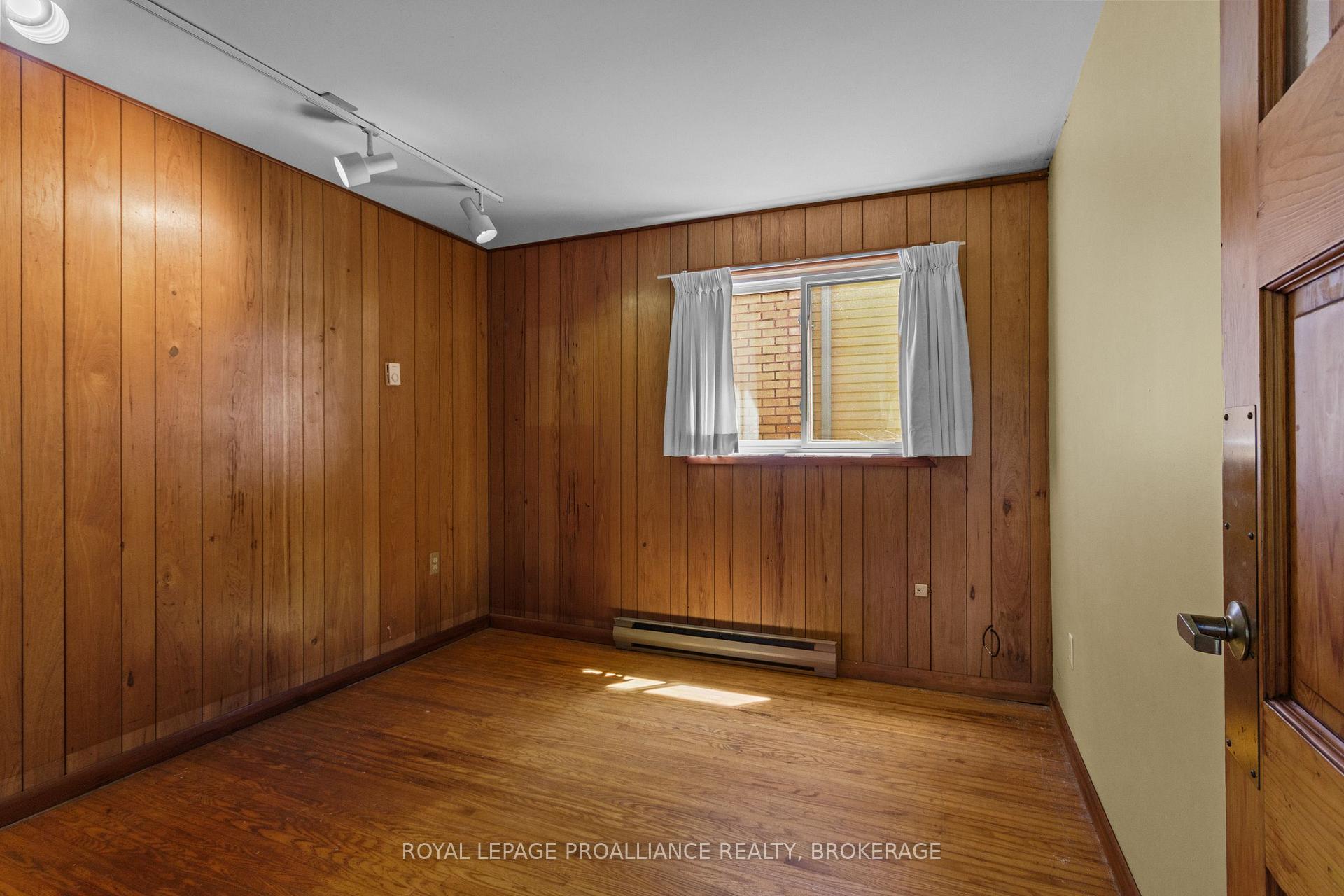 Photo 41 of 19 Lakeland Point Drive, Kingston, City SouthWest — HOMEH