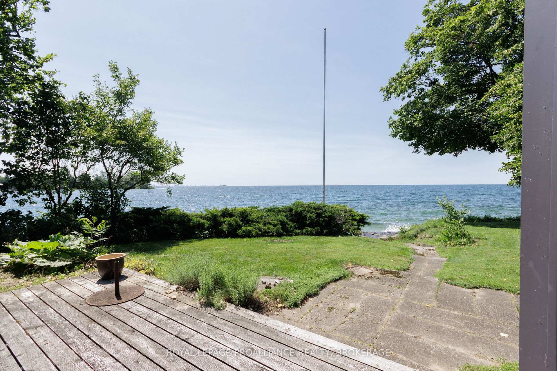 Photo 8 of 19 Lakeland Point Drive, Kingston, City SouthWest — HOMEH