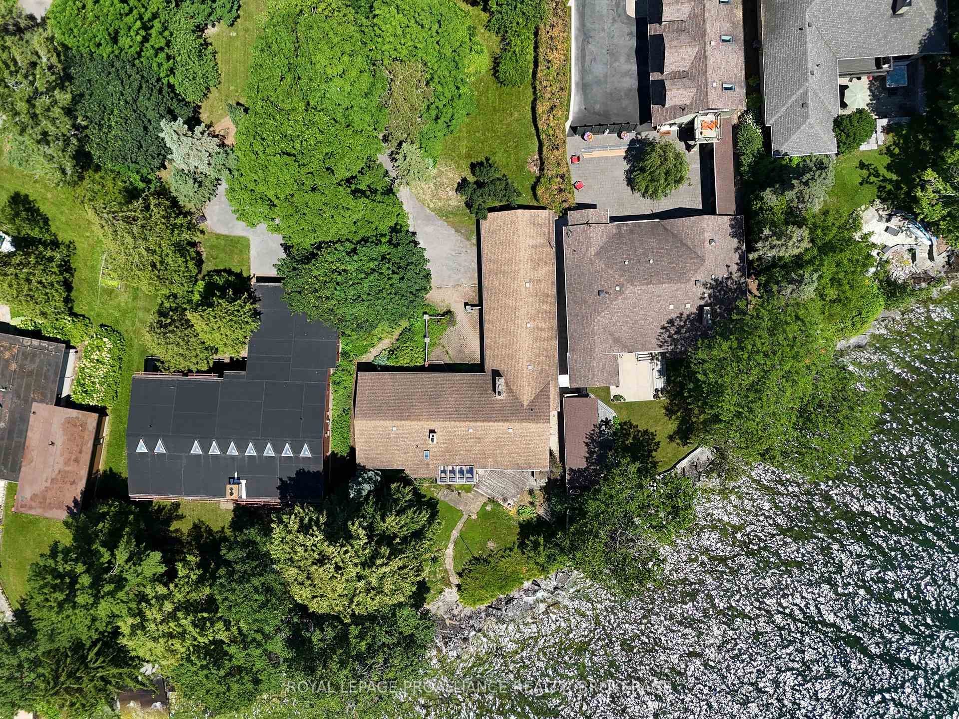 Photo 46 of 19 Lakeland Point Drive, Kingston, City SouthWest — HOMEH