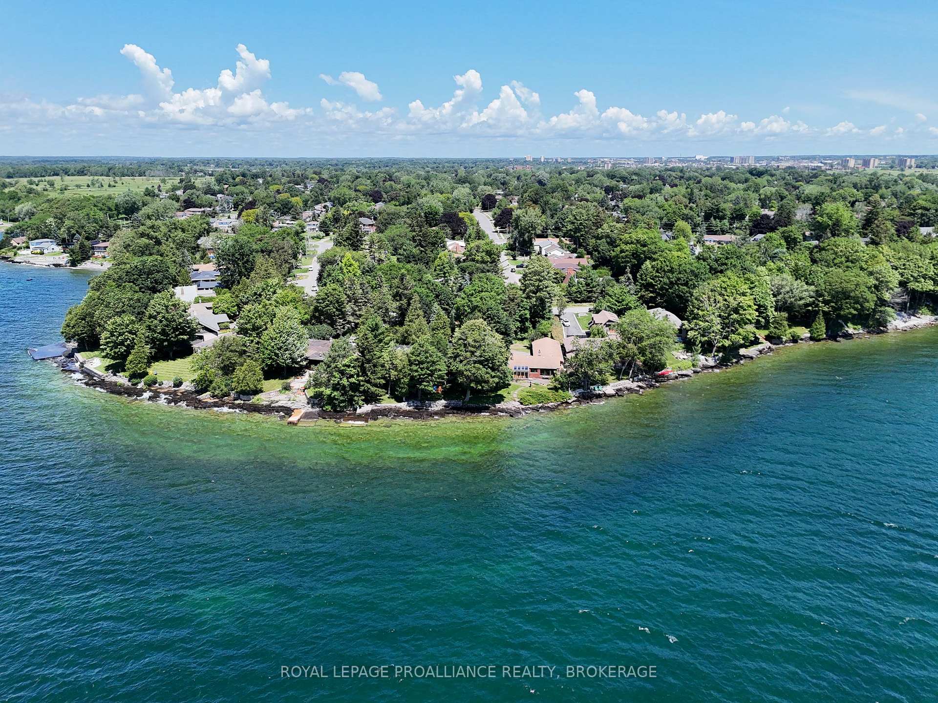 Photo 1 of 19 Lakeland Point Drive, Kingston, City SouthWest — HOMEH