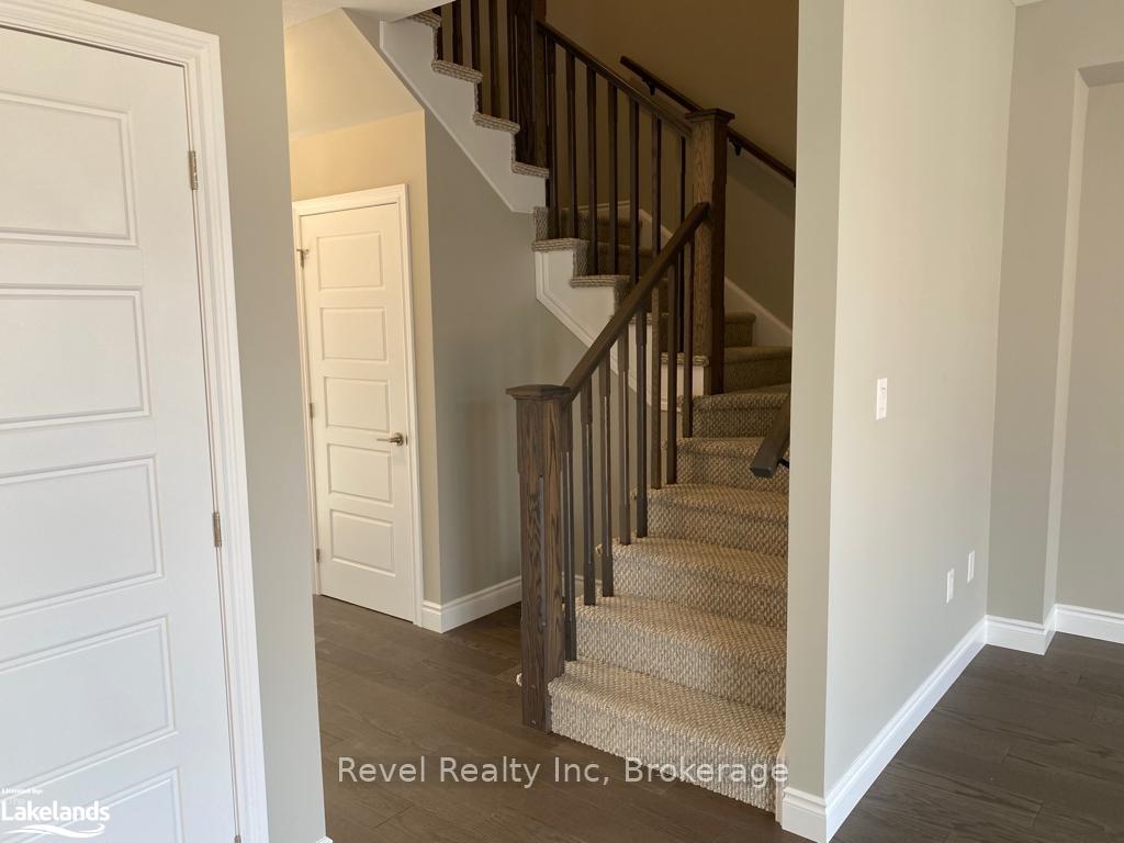 Photo 8 of 1050 Wright Drive, Midland — HOMEH