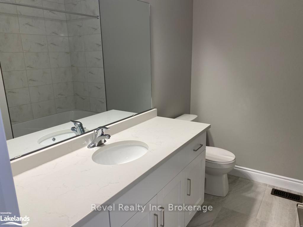 Photo 10 of 1050 Wright Drive, Midland — HOMEH