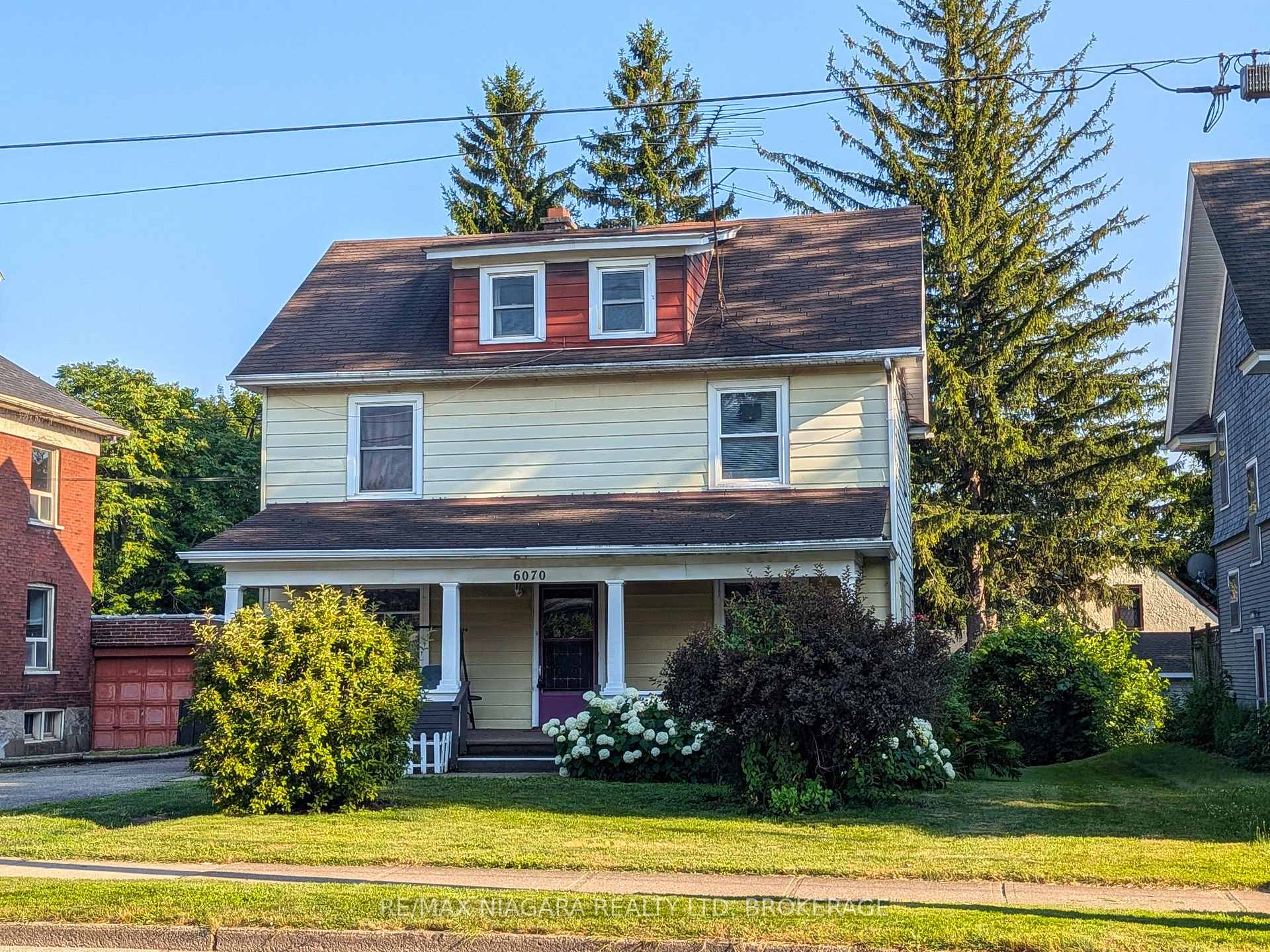 Photo 1 of 6070 Culp Street, Niagara Falls, Dorchester — HOMEH