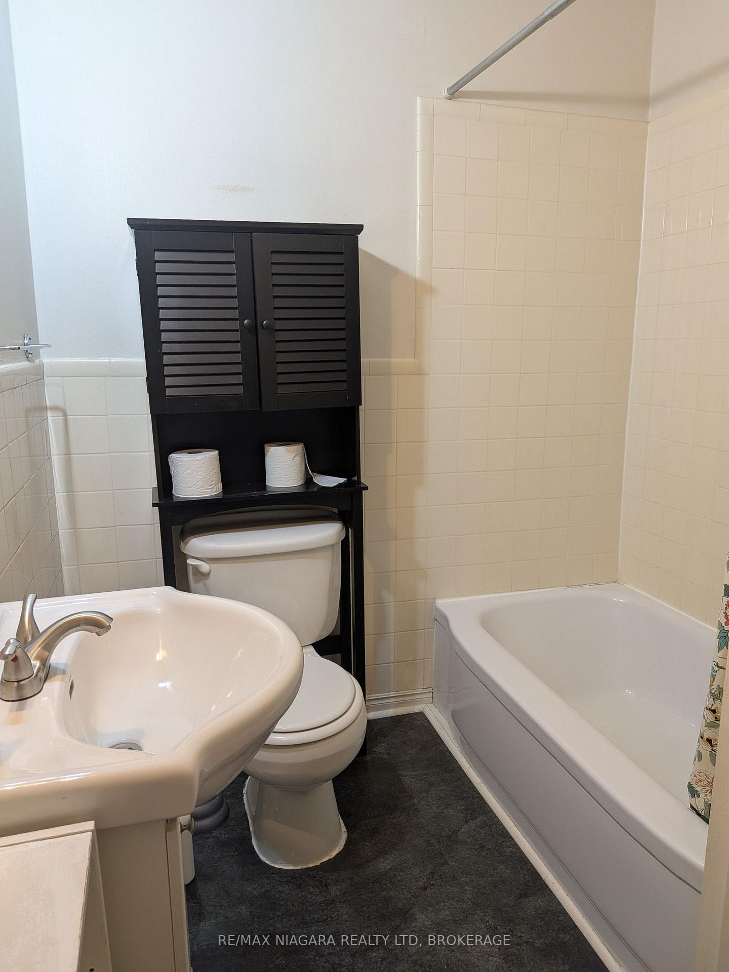 Photo 21 of 6070 Culp Street, Niagara Falls, Dorchester — HOMEH