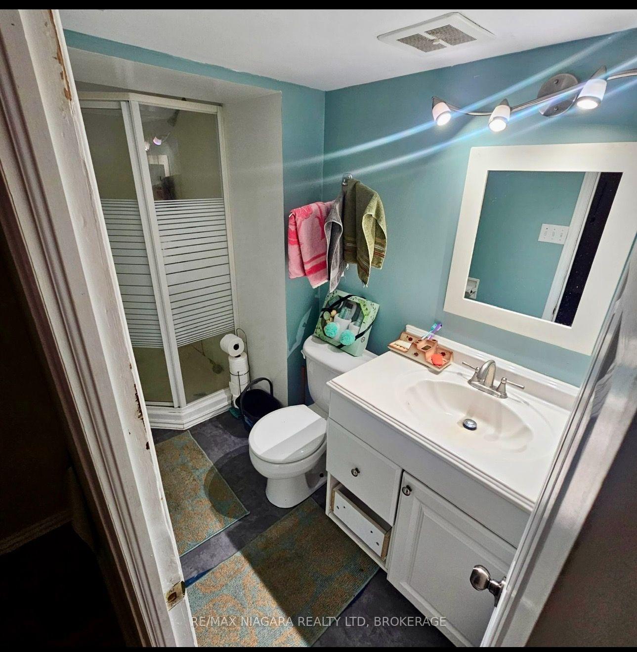 Photo 43 of 6070 Culp Street, Niagara Falls, Dorchester — HOMEH