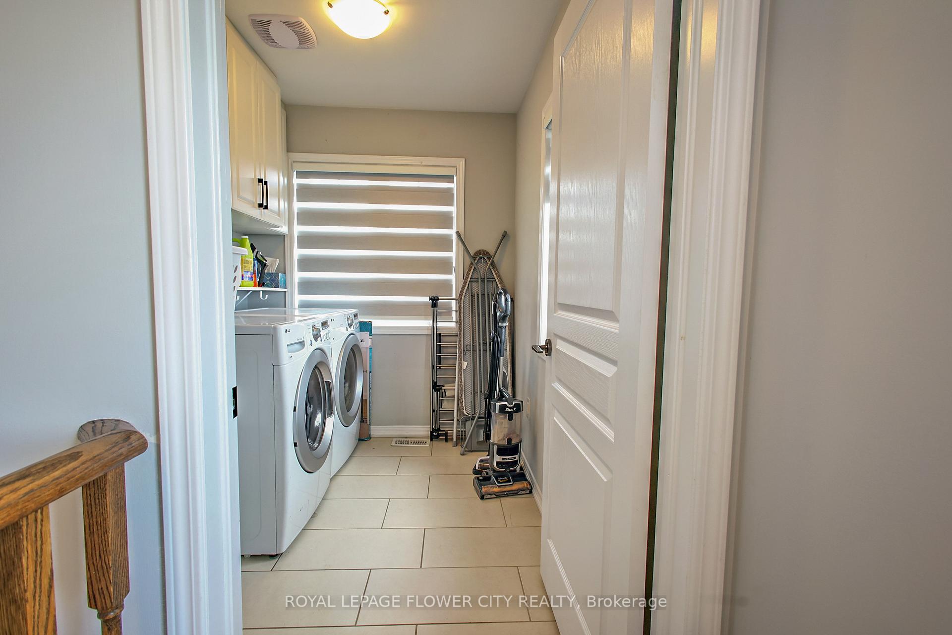 Photo 40 of 81 Baffin Crescent, Brampton, Northwest Brampton — HOMEH
