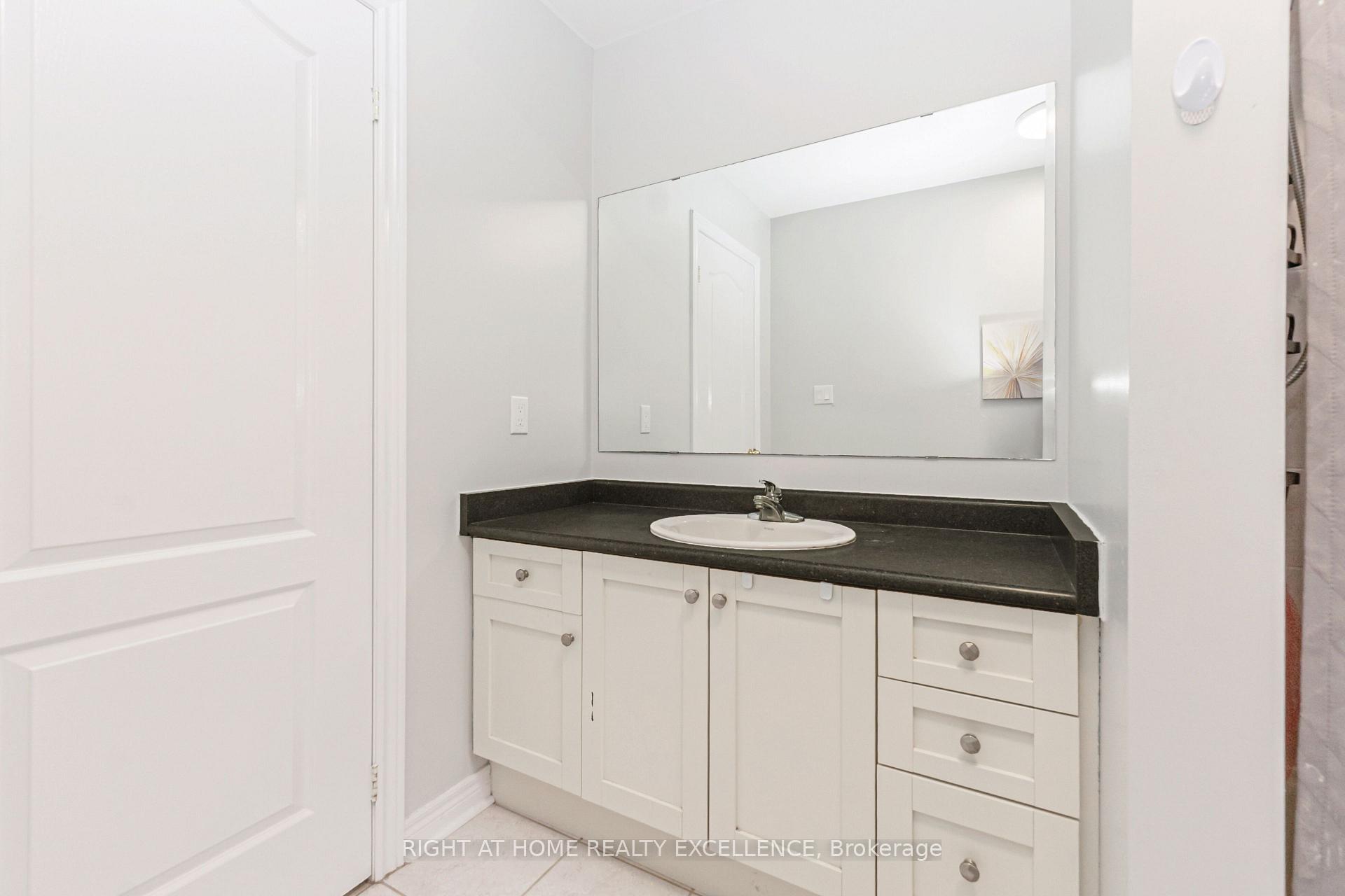 Photo 26 of 17 Keeleview Crescent, Brampton, Sandringham-Wellington — HOMEH