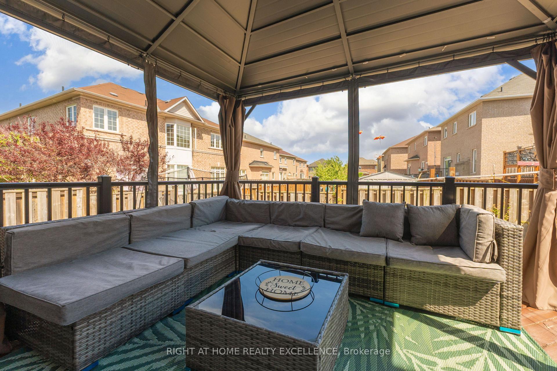 Photo 46 of 17 Keeleview Crescent, Brampton, Sandringham-Wellington — HOMEH