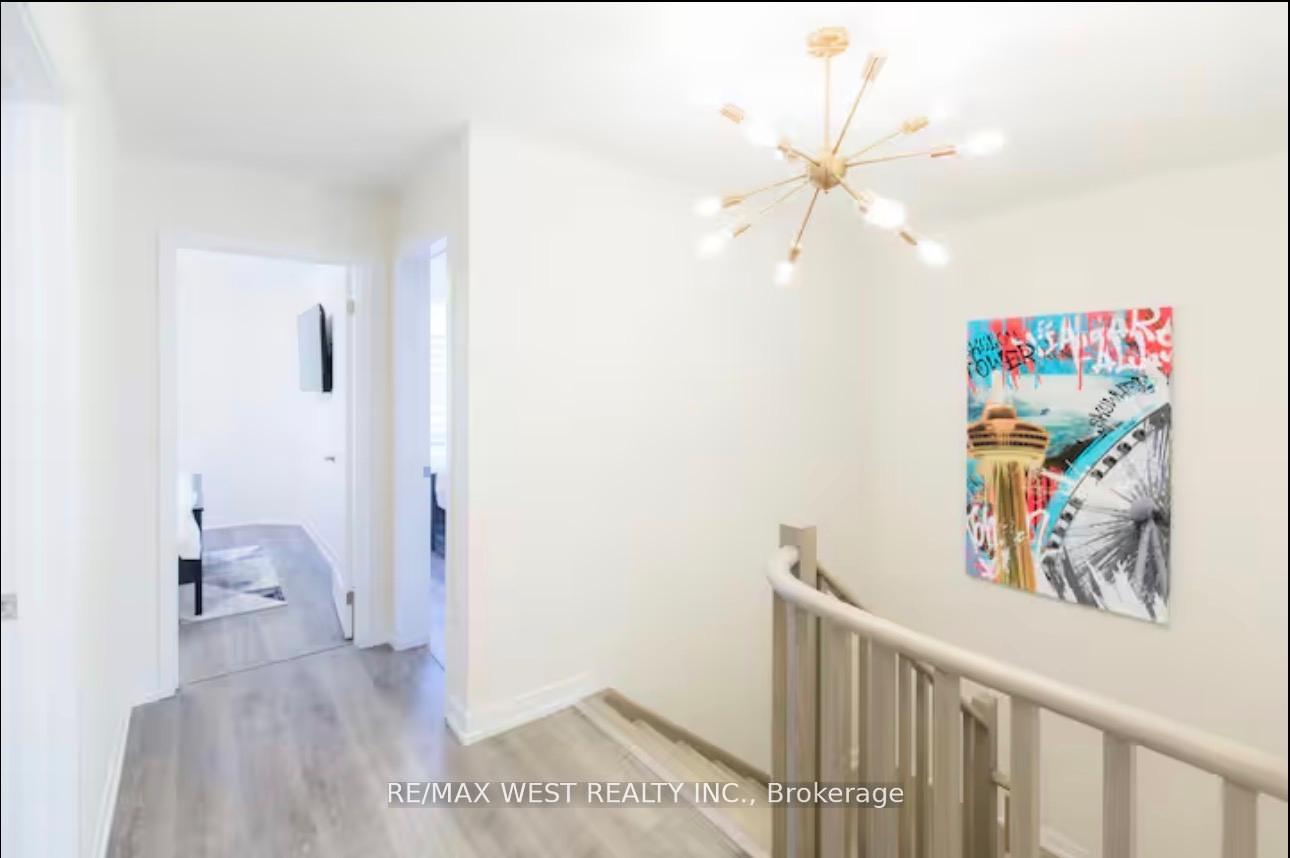 Photo 9 of Unit 4, 7789 Kalar Road N, Niagara Falls, Brown — HOMEH
