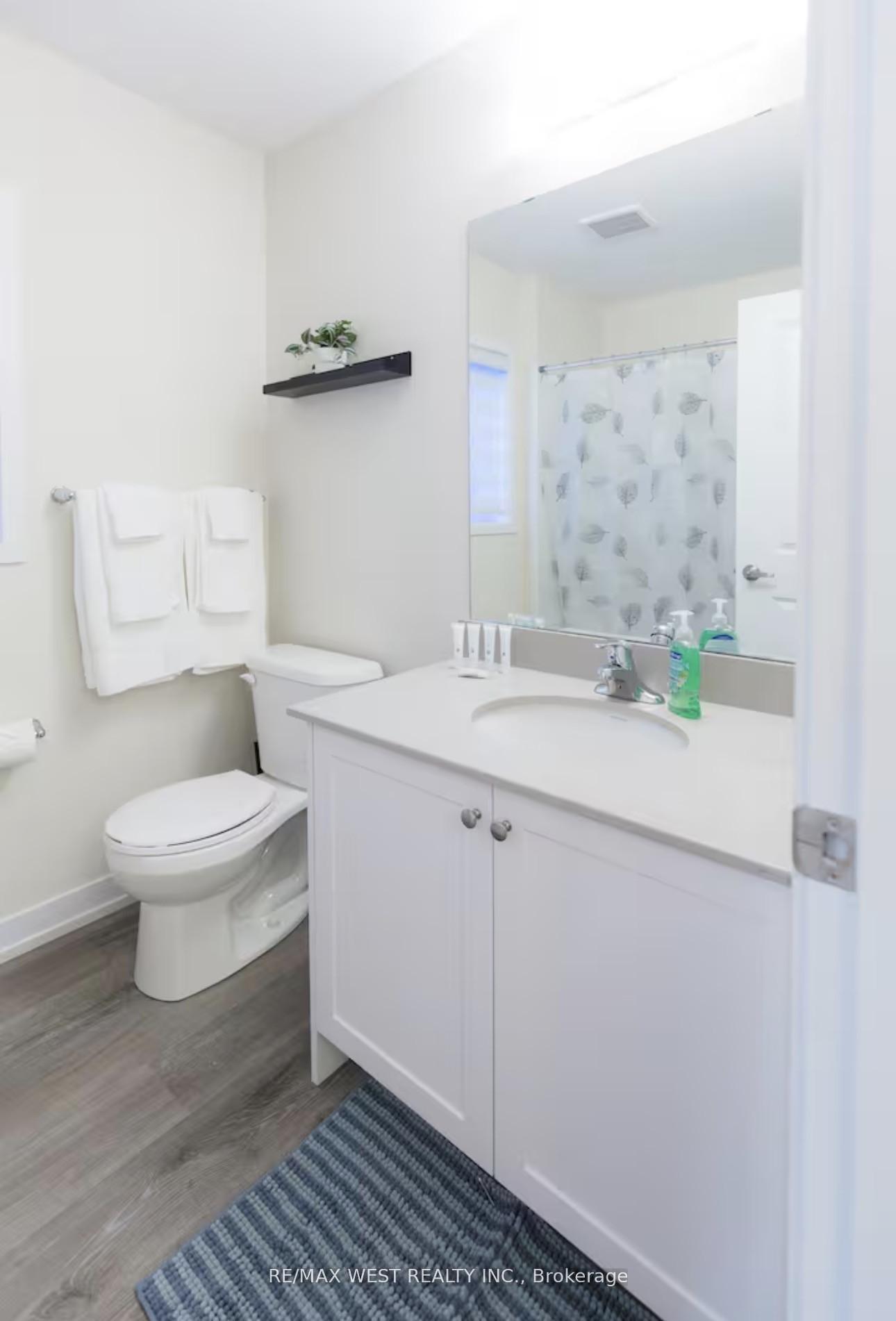Photo 16 of Unit 4, 7789 Kalar Road N, Niagara Falls, Brown — HOMEH