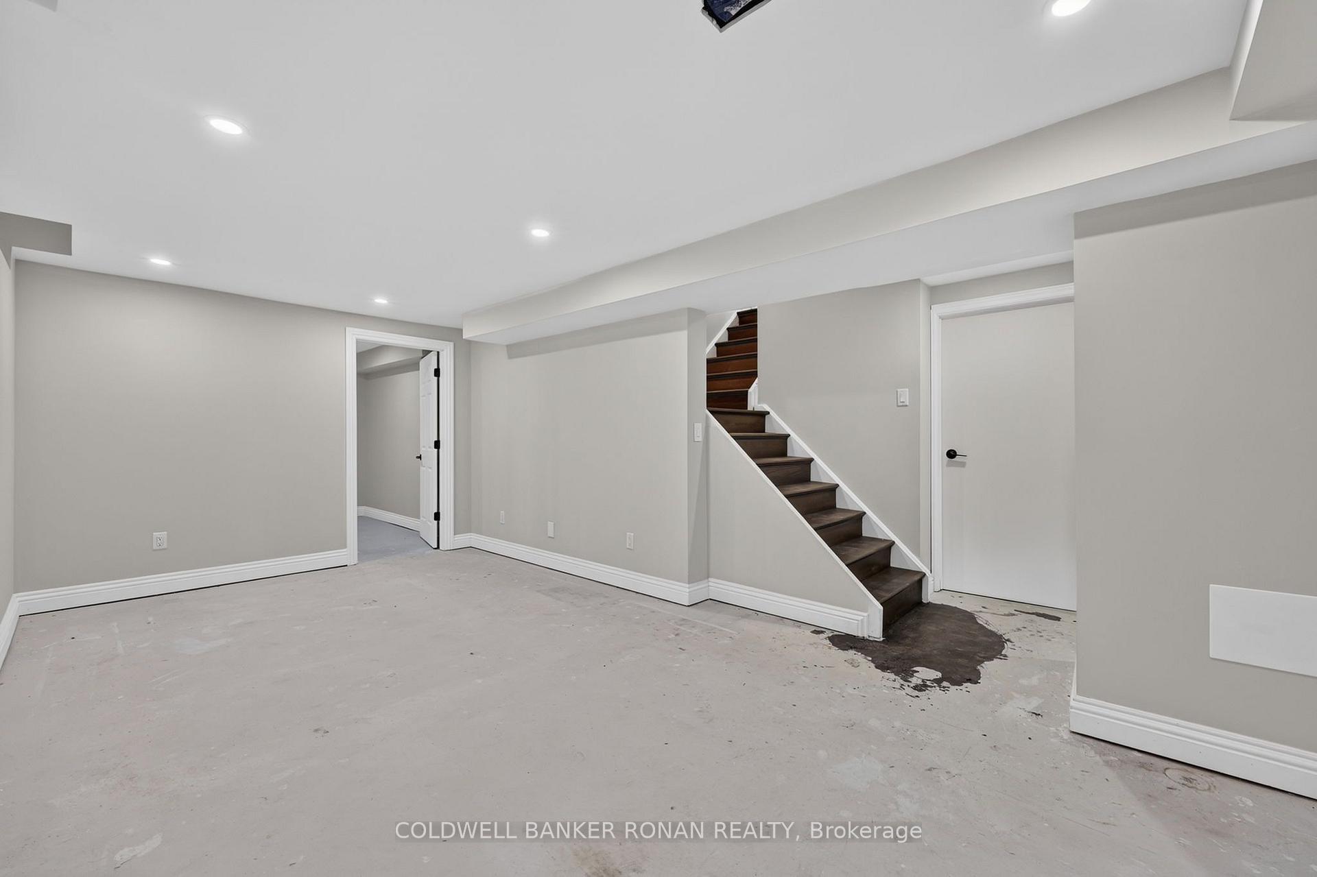 Photo 30 of 8 McCullough Avenue, New Tecumseth, Beeton — HOMEH