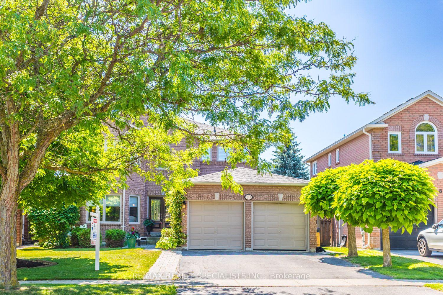 Photo 46 of 10 Split Maple Lane, Halton Hills, Georgetown — HOMEH