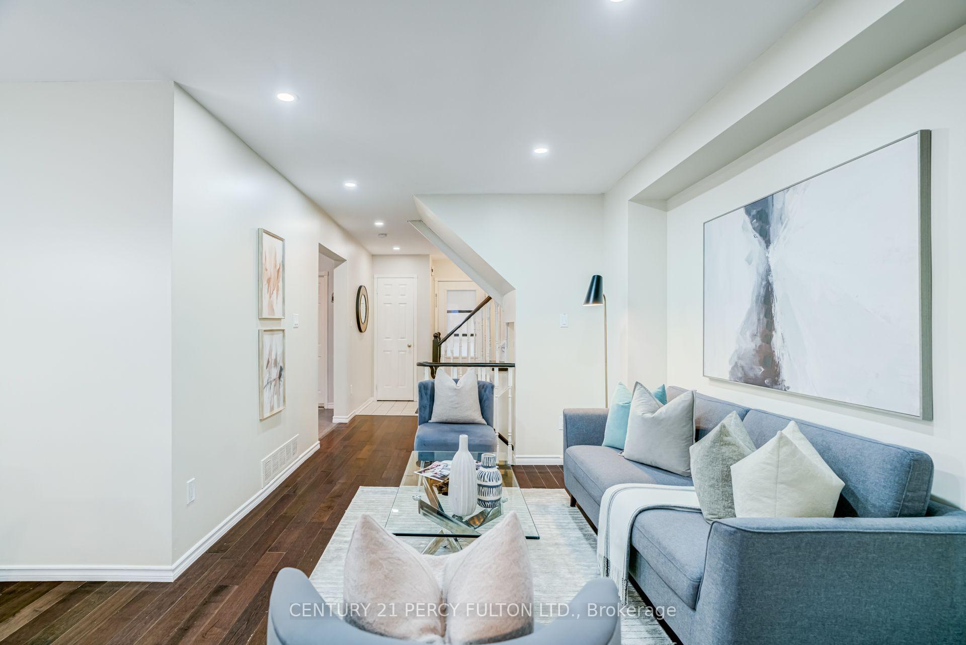 Photo 6 of 696 Lamour Road, Pickering, Amberlea — HOMEH