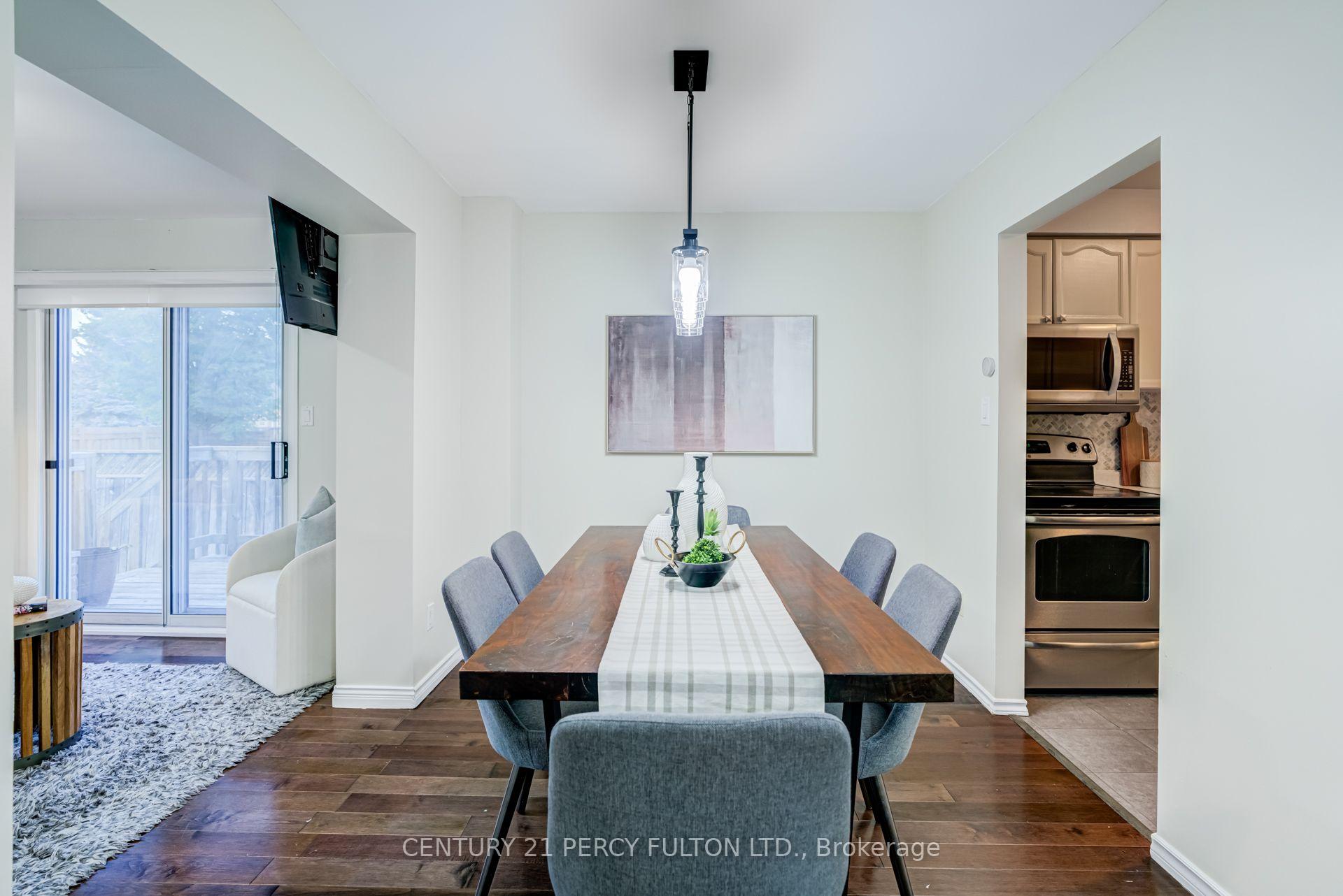 Photo 7 of 696 Lamour Road, Pickering, Amberlea — HOMEH