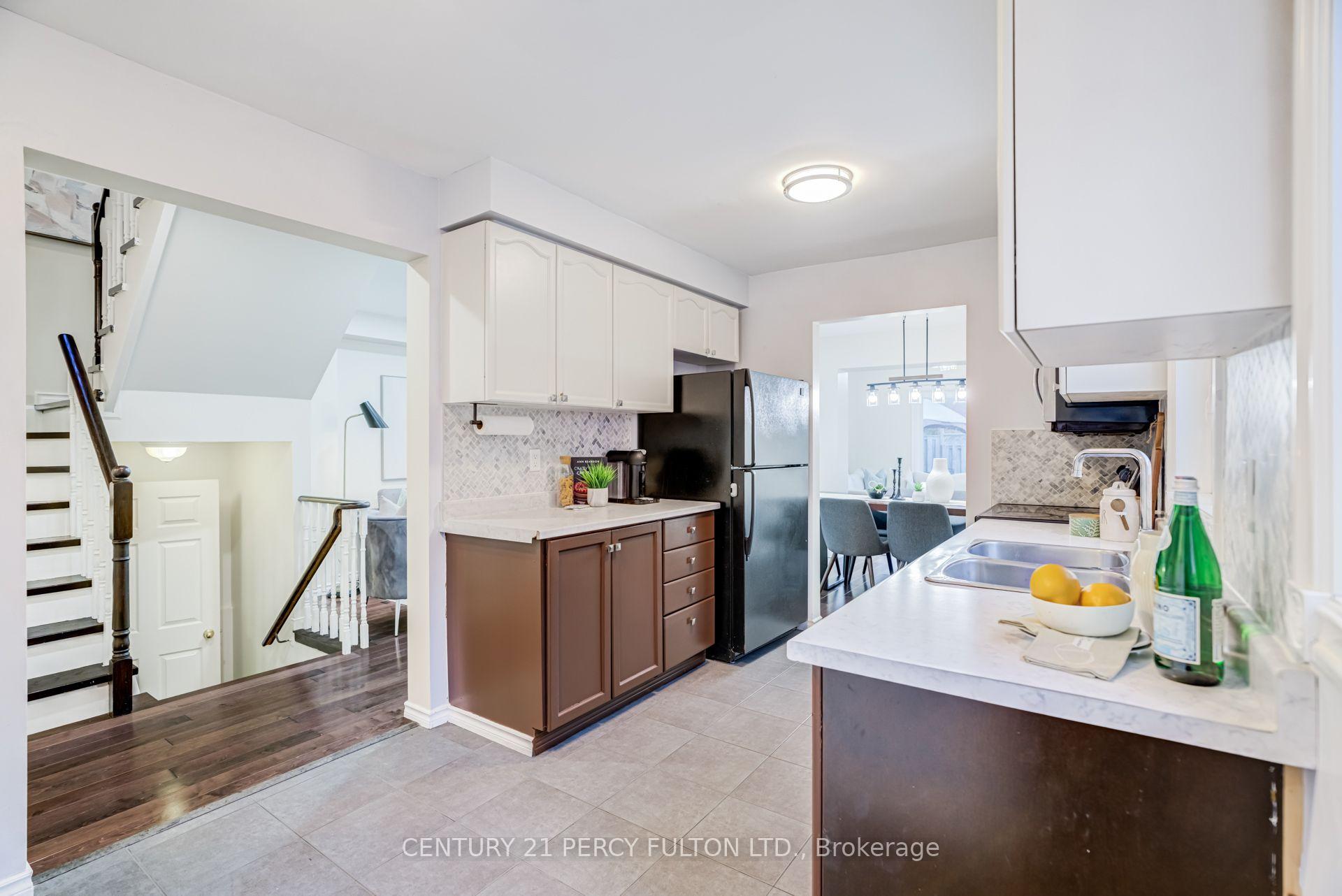 Photo 17 of 696 Lamour Road, Pickering, Amberlea — HOMEH