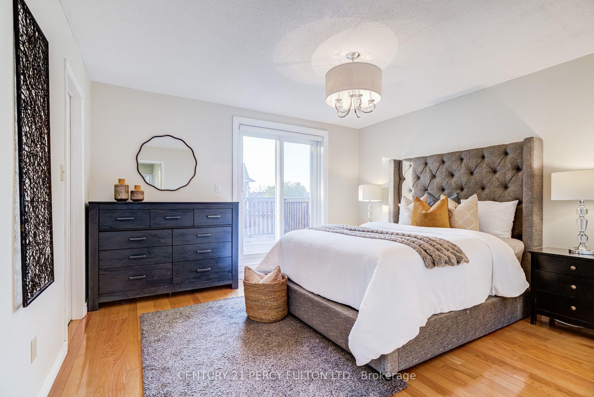 Photo 19 of 696 Lamour Road, Pickering, Amberlea — HOMEH