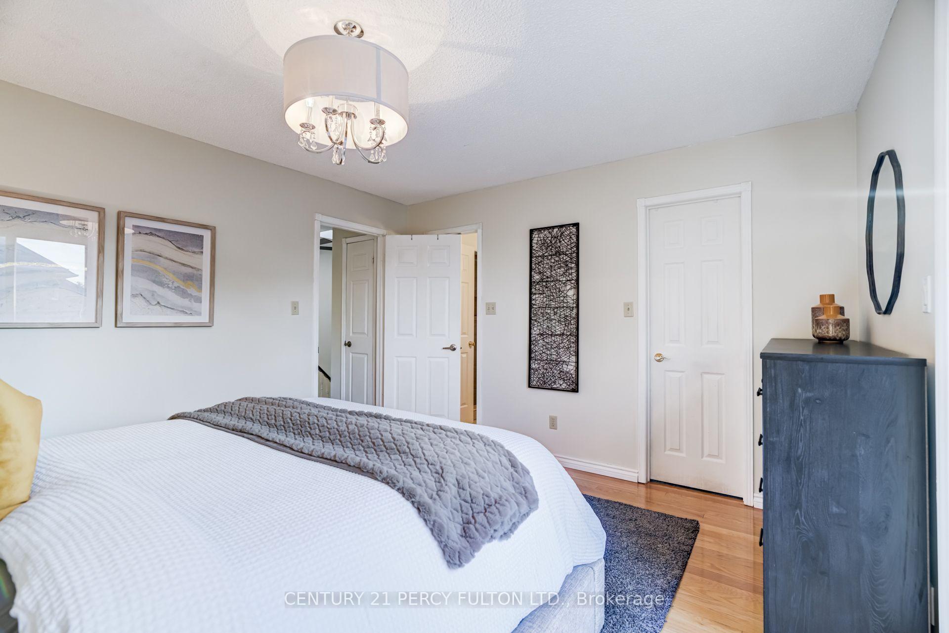 Photo 20 of 696 Lamour Road, Pickering, Amberlea — HOMEH