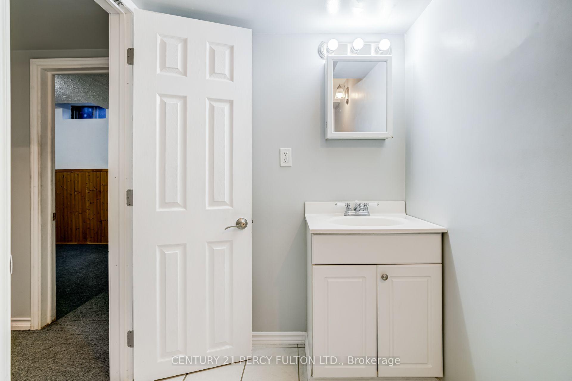 Photo 43 of 696 Lamour Road, Pickering, Amberlea — HOMEH